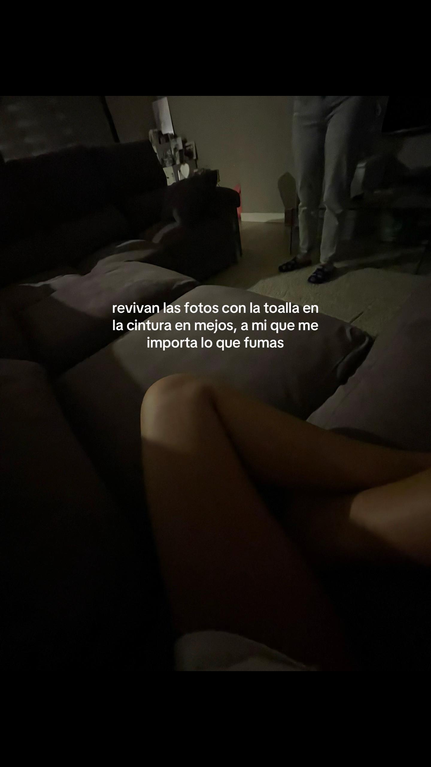 @👩🏾&zwj;❤️&zwj;👩🏻