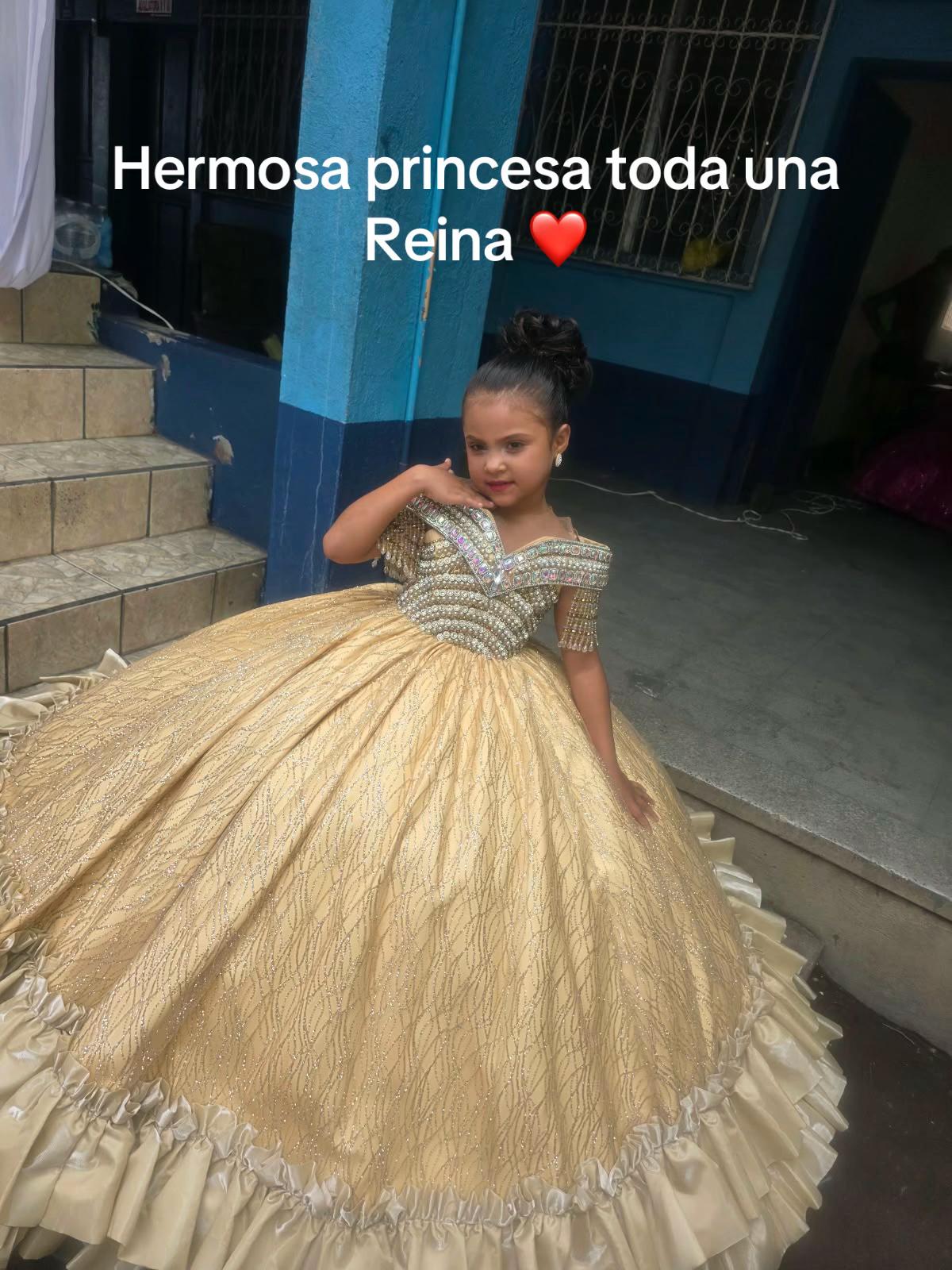 @Álvarez Carolina