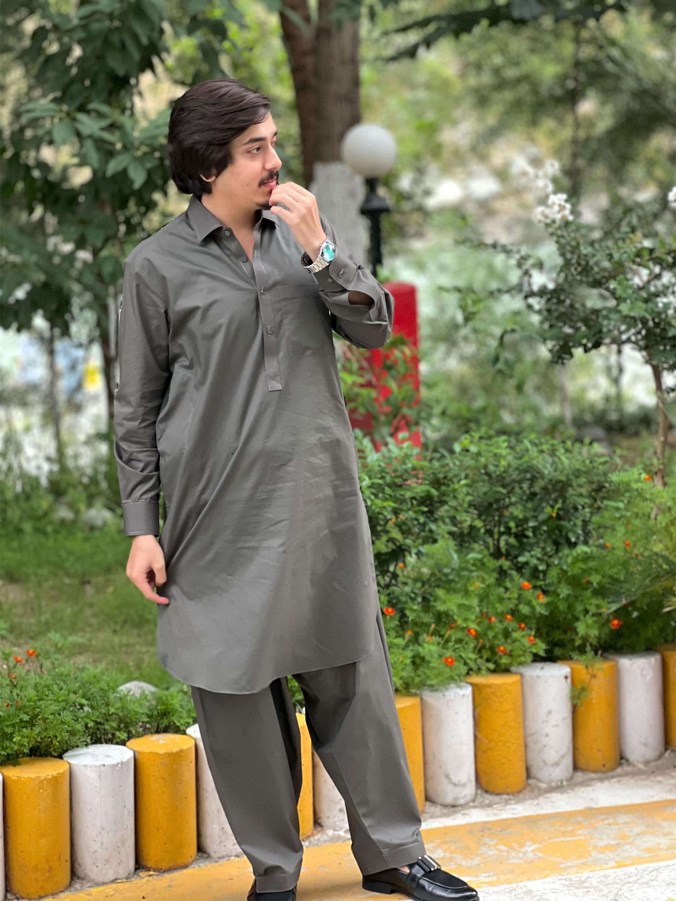 @NoMan kHan7 ♕