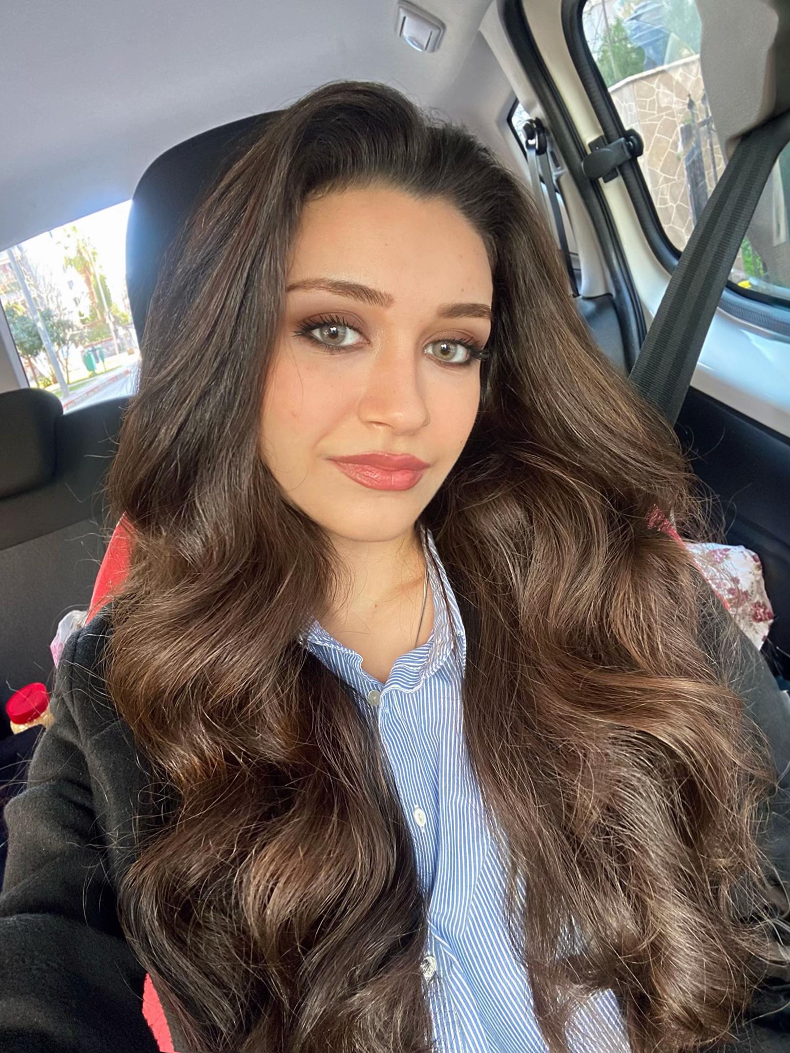 @Neslihandkci
