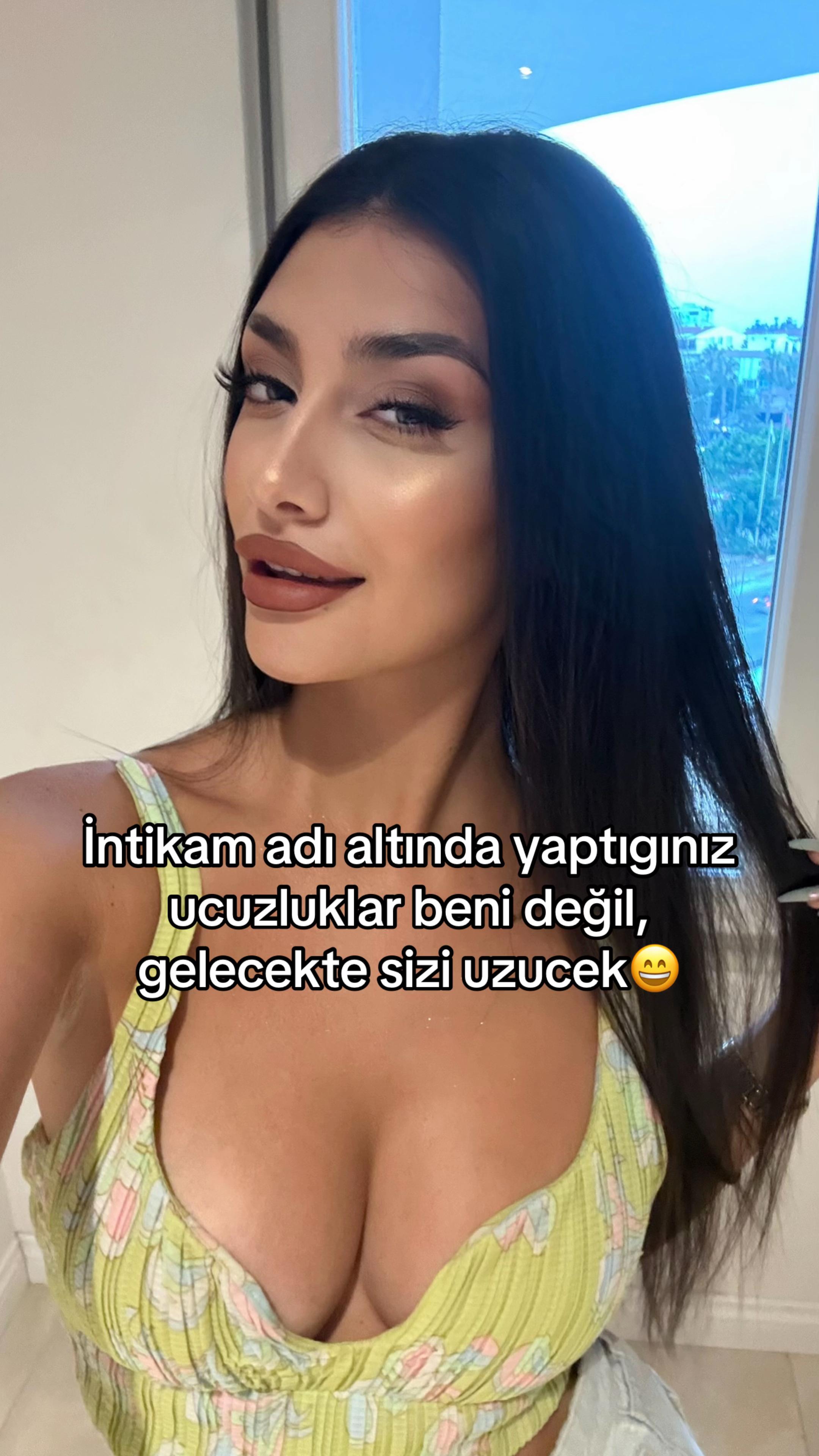 @ronika_veronikaa