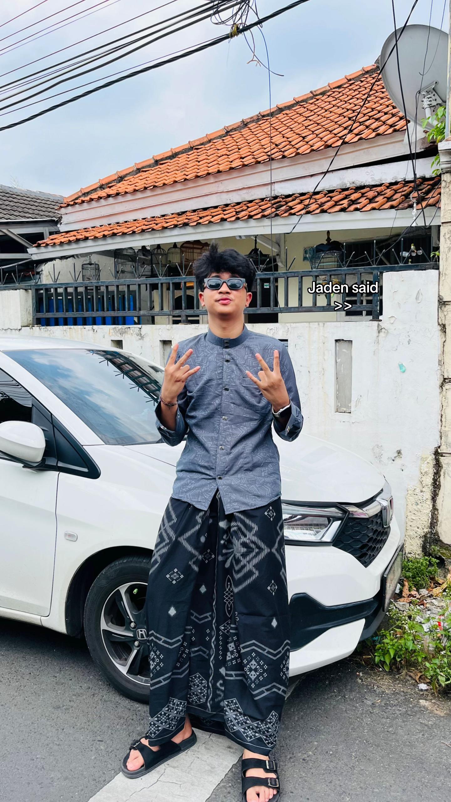 @NAMANYA ALPIN👑