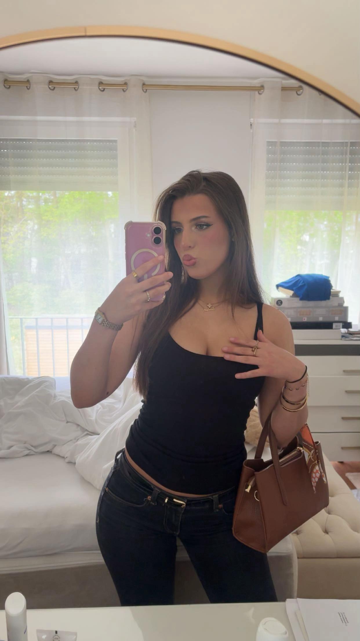 @tasnimbs_