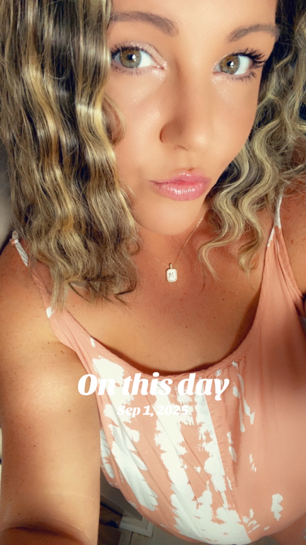 @SelfieQueen57👑