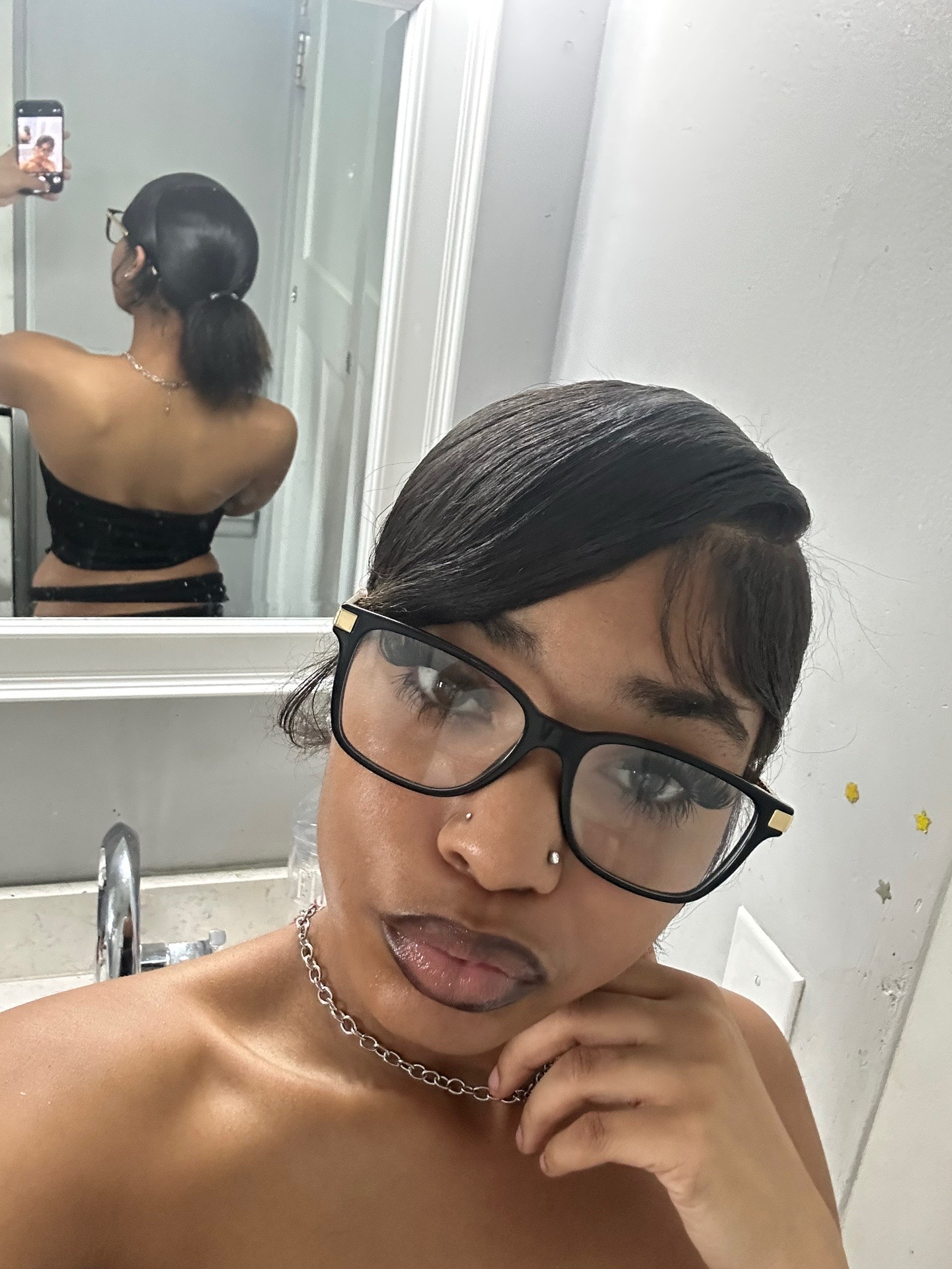 @unknownuser828_