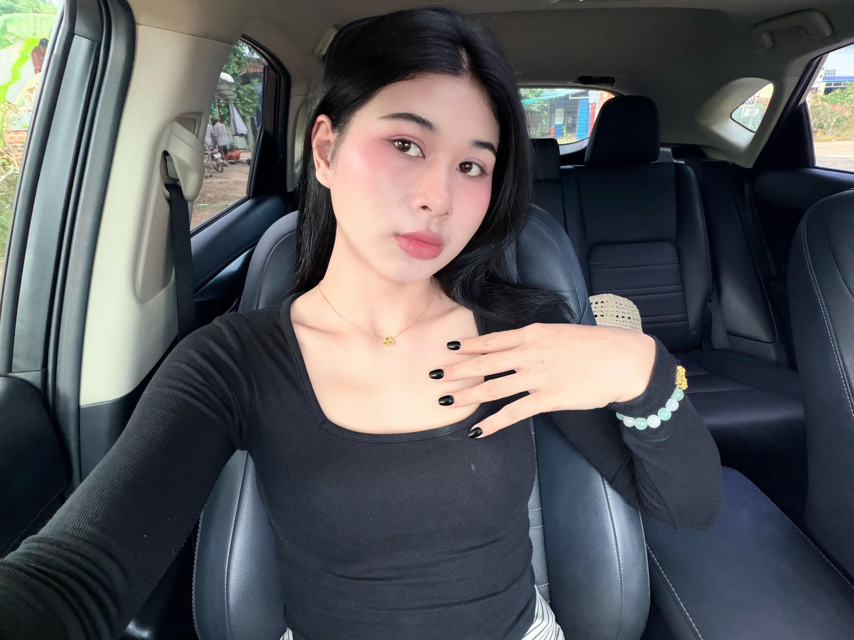 @ហេង រក្សា