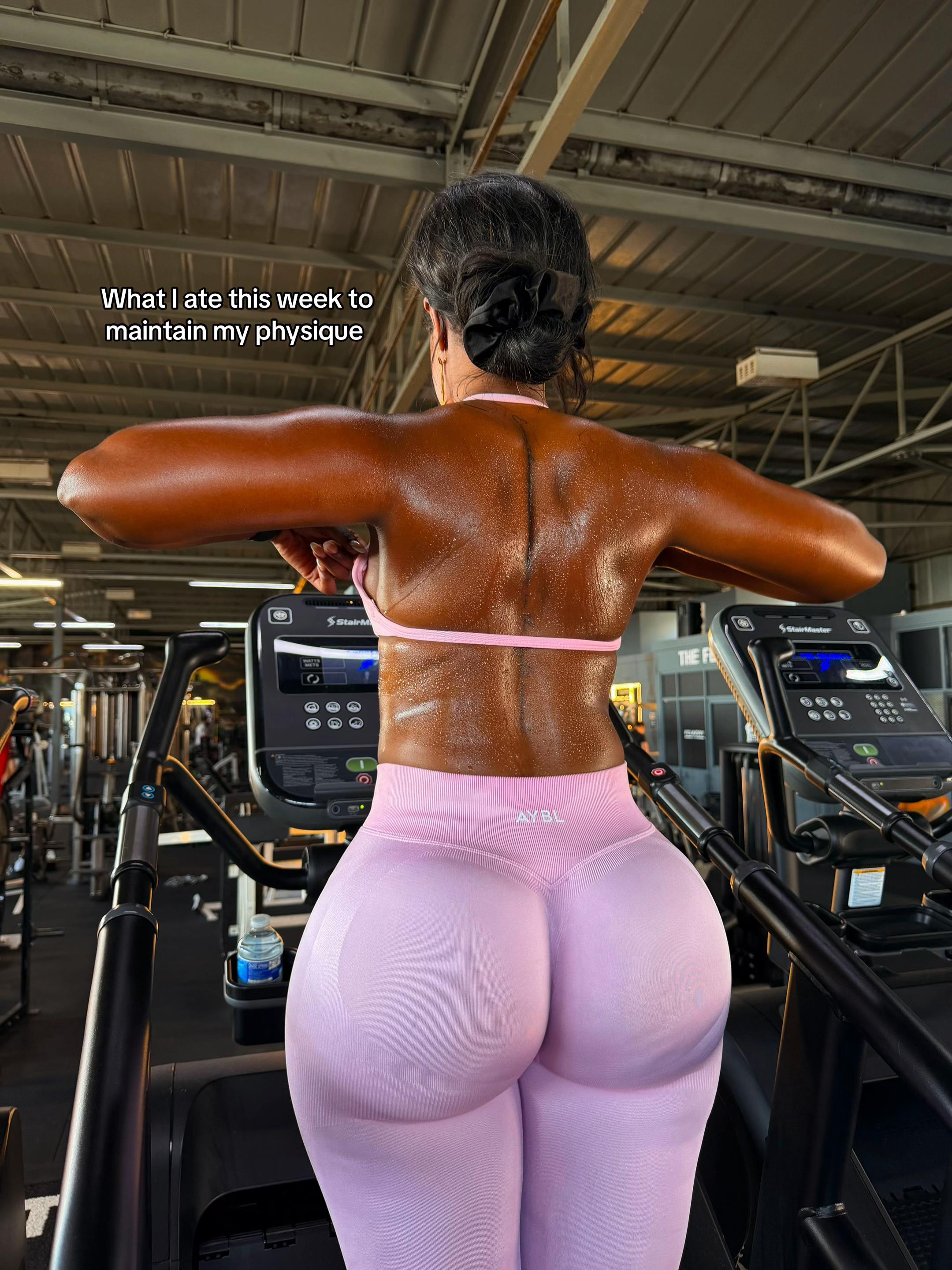 @Yarafitness