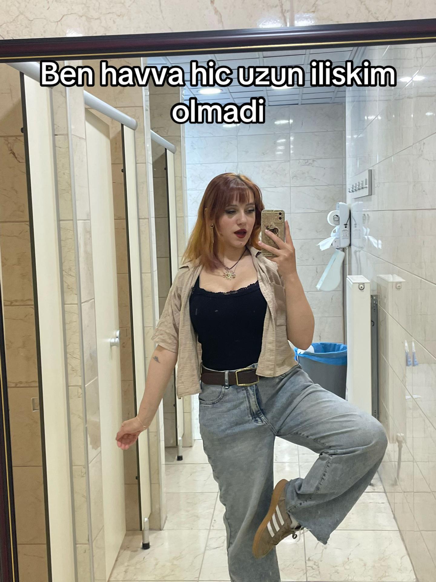 @nur🦊