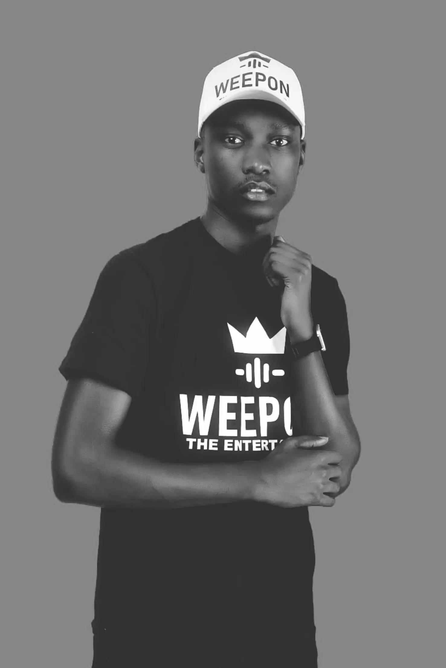 @WEEPON THE ENTERTAINER (DJ)