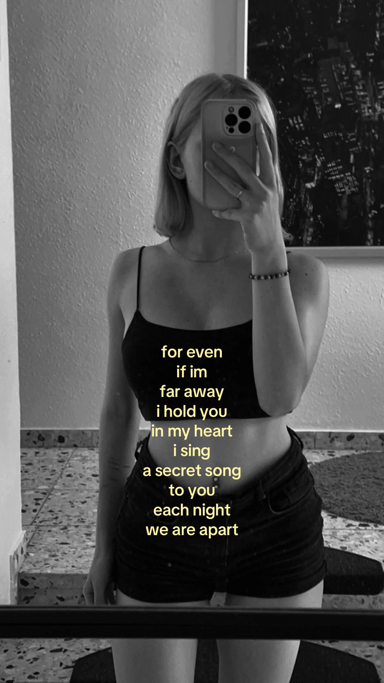 @𝐋𝐞𝐨