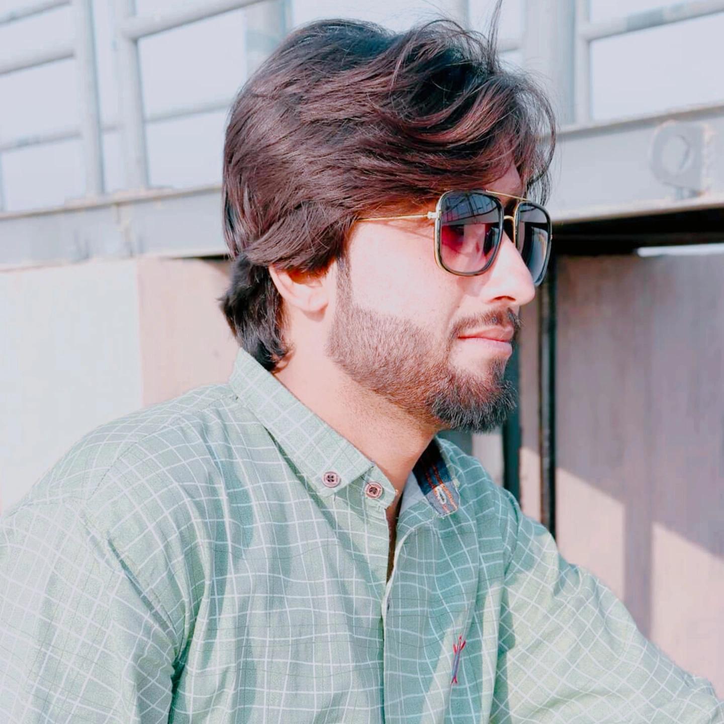 @WAQAS Ali🥰❤️🥀