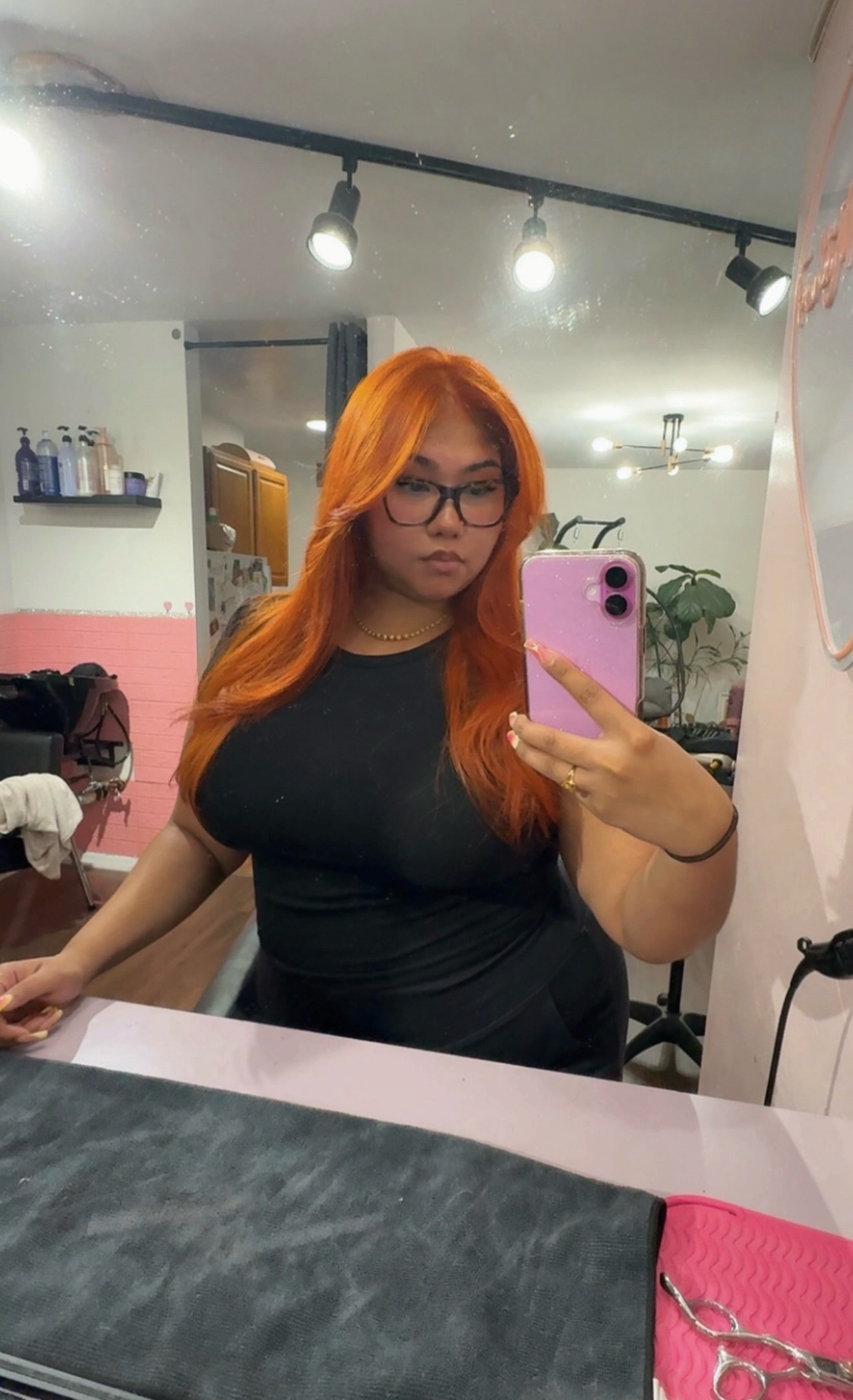 @Lin-Dita B