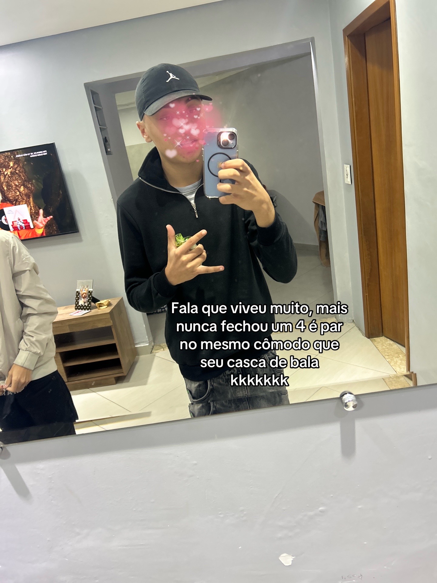 @menochefee77