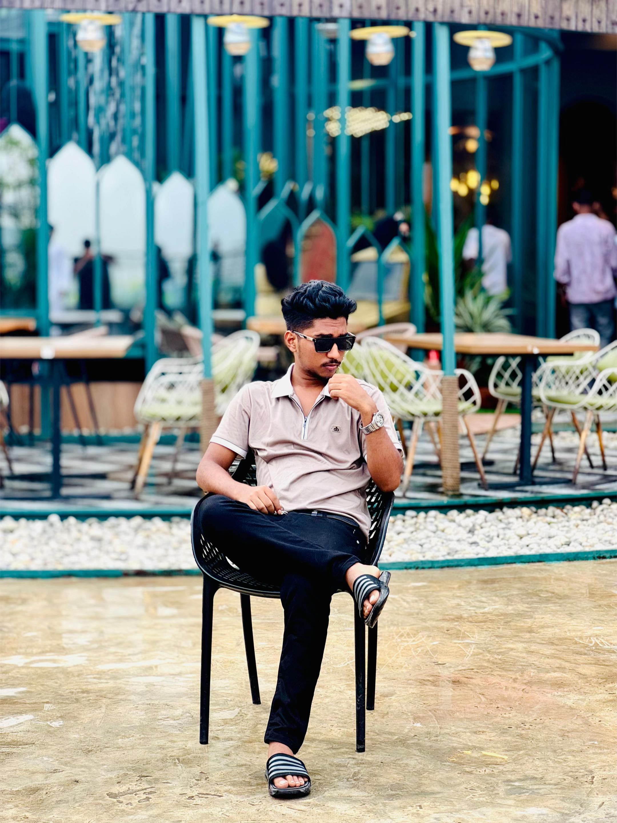 @🤷AHMED RIYAZ🤦