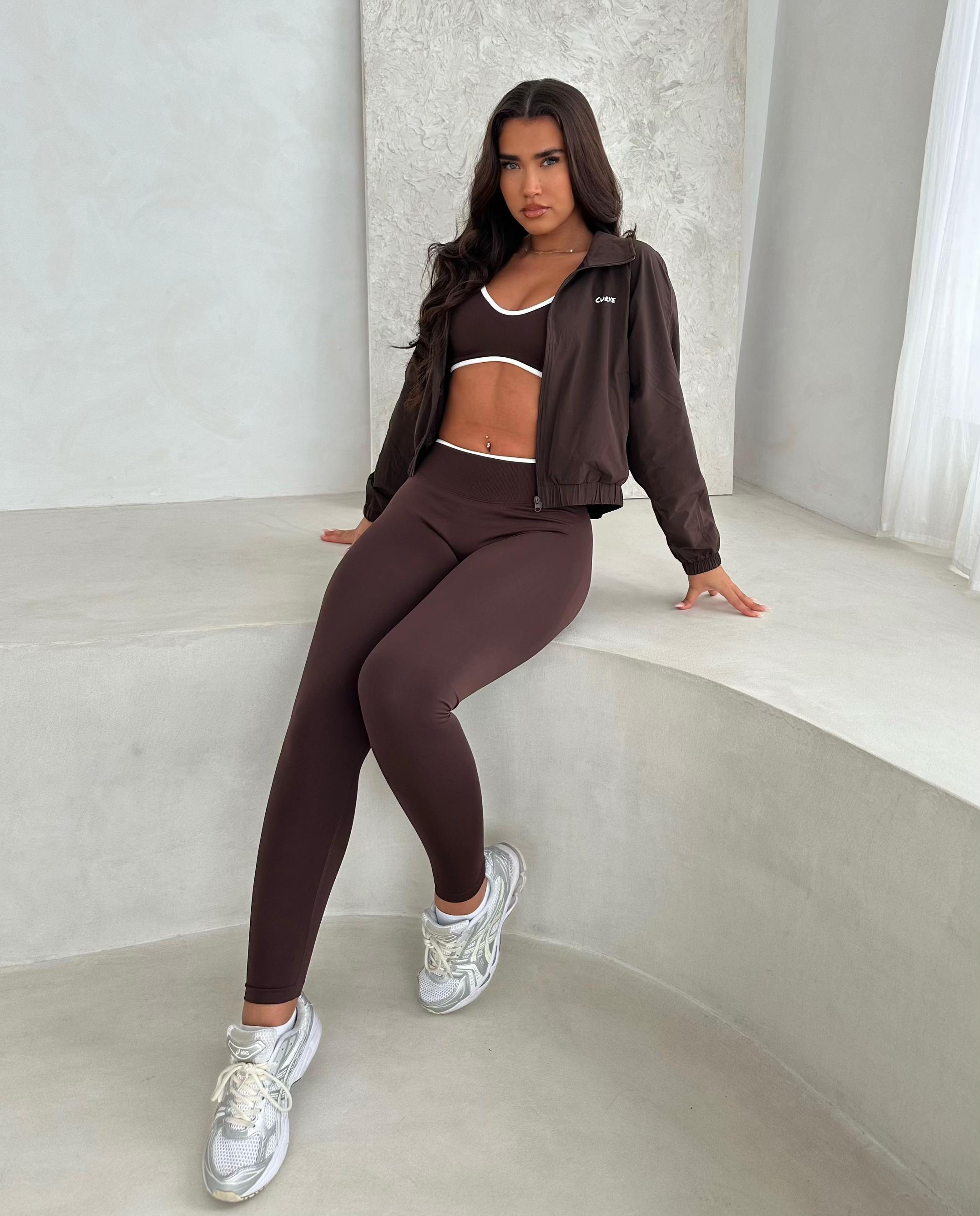 @Curvebyklb