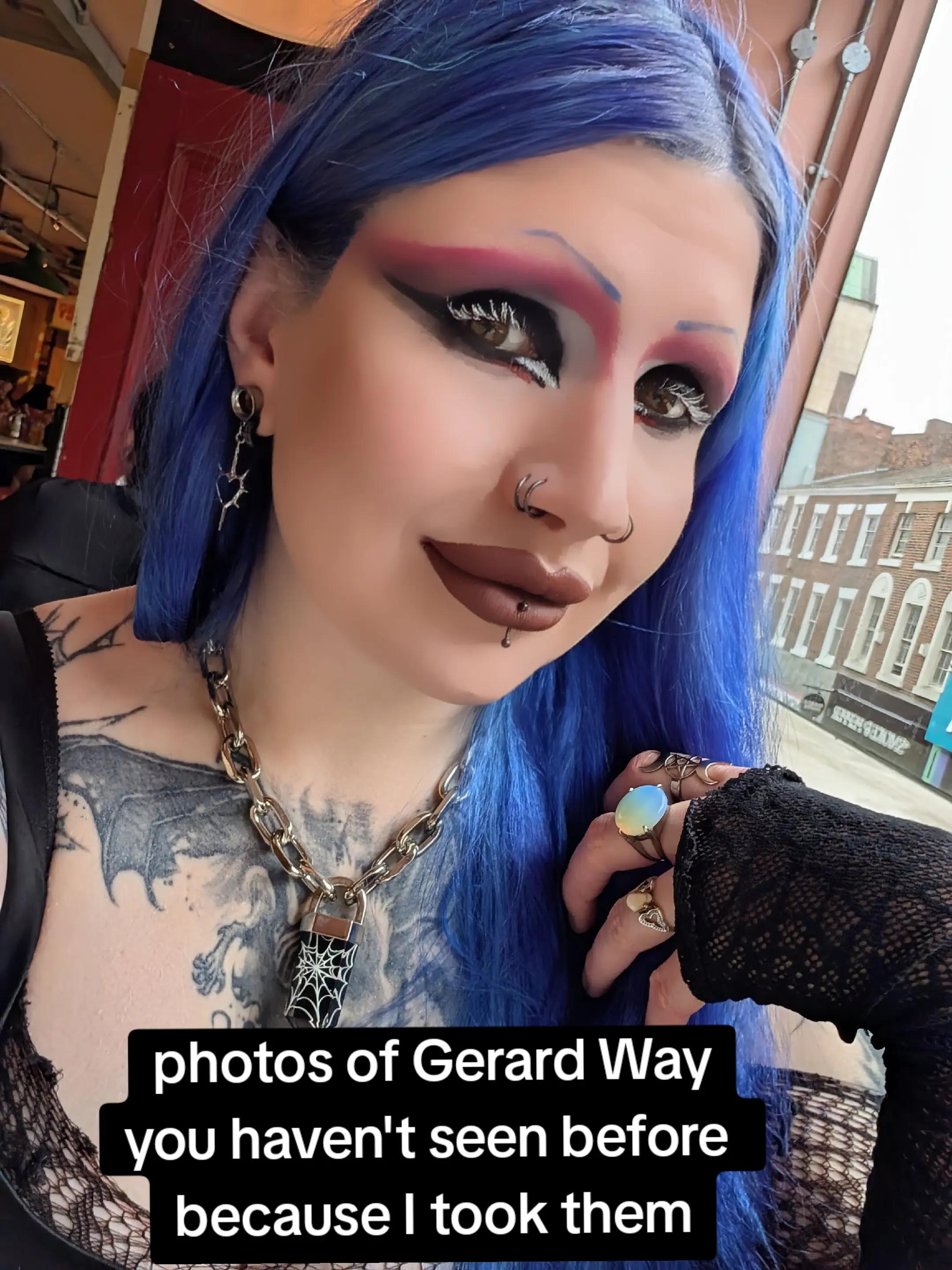 @𝔎𝔞𝔱 | alt fashion & music