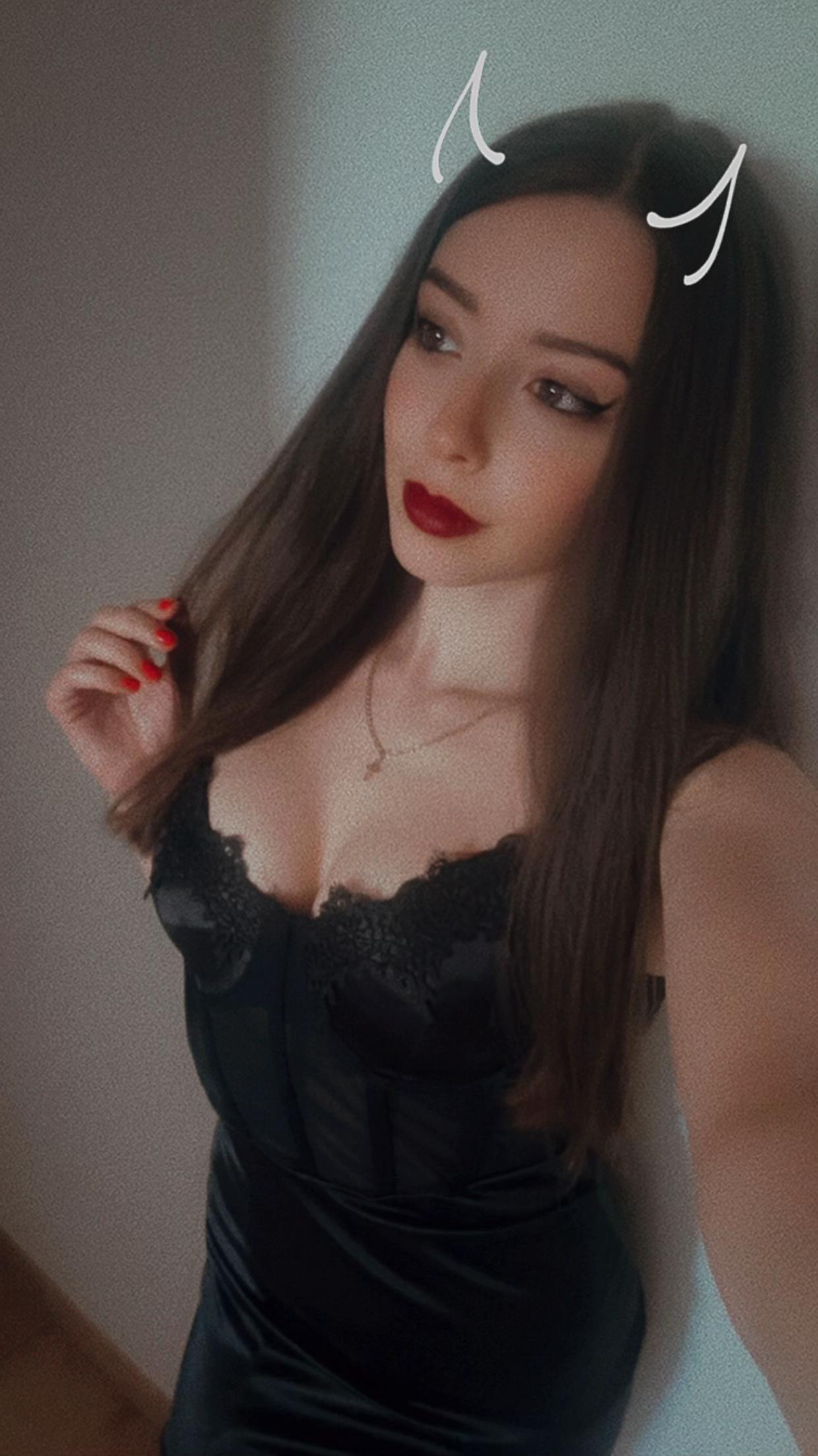 @AssyaGrs | Twitch