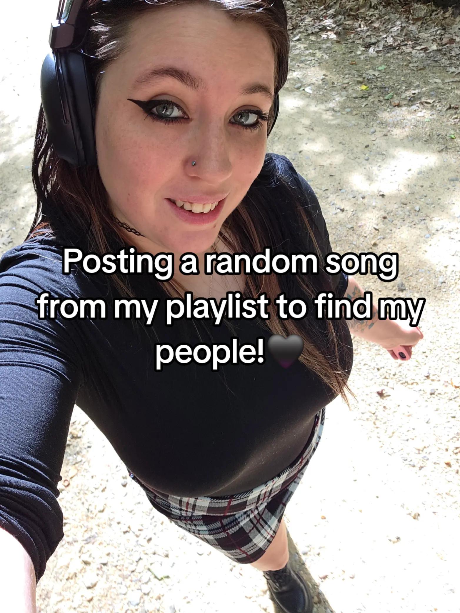 @your_local_emo_lady