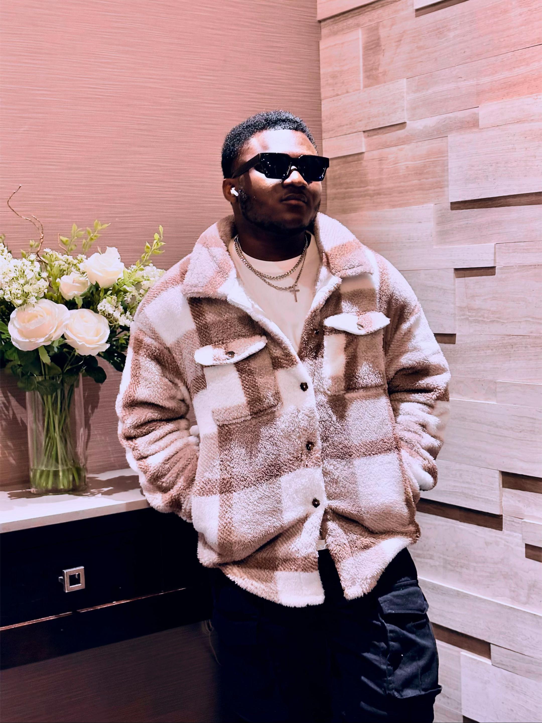 @Austin Mens 🇨🇦🇬🇭