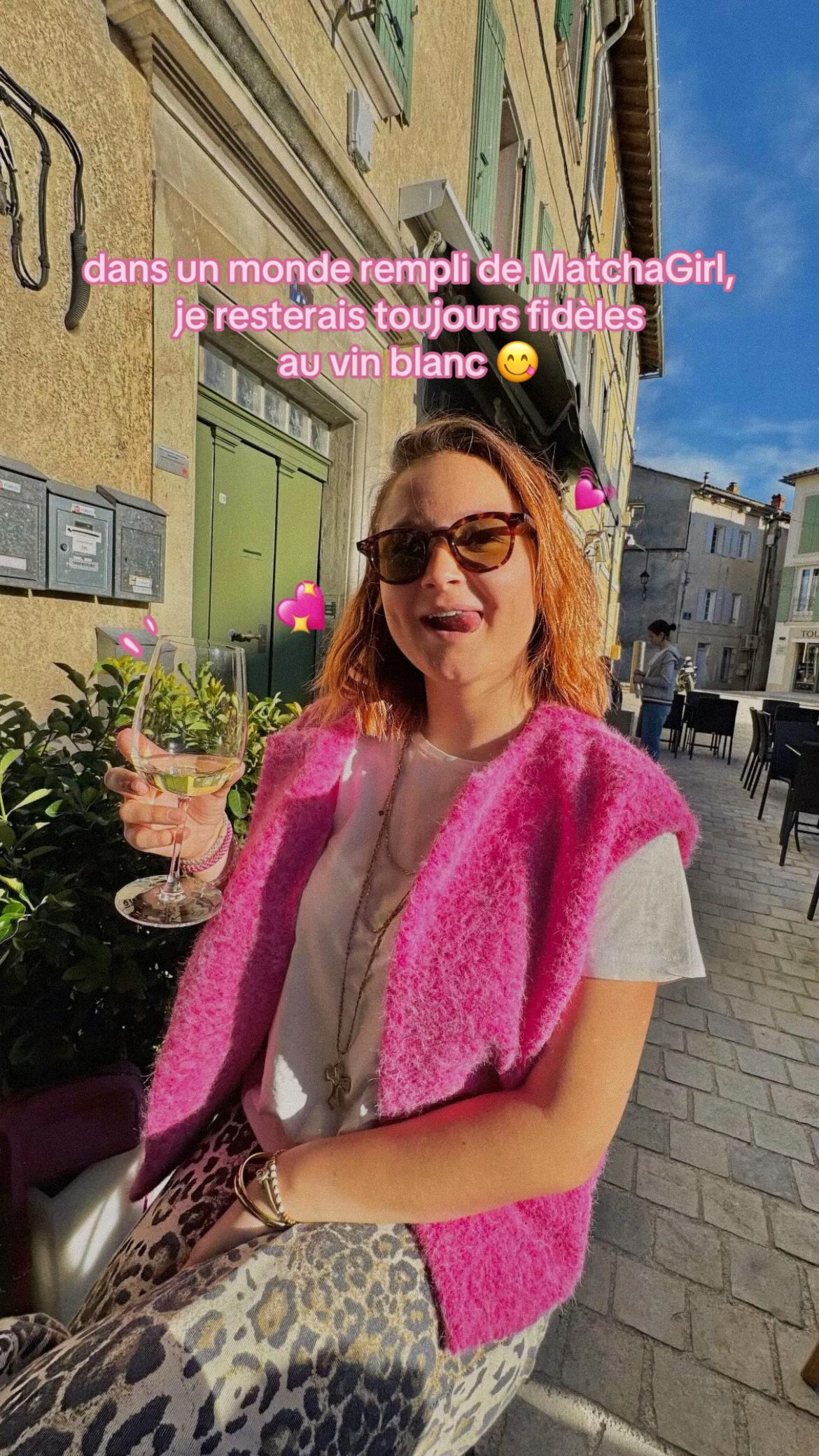 @v.herehia