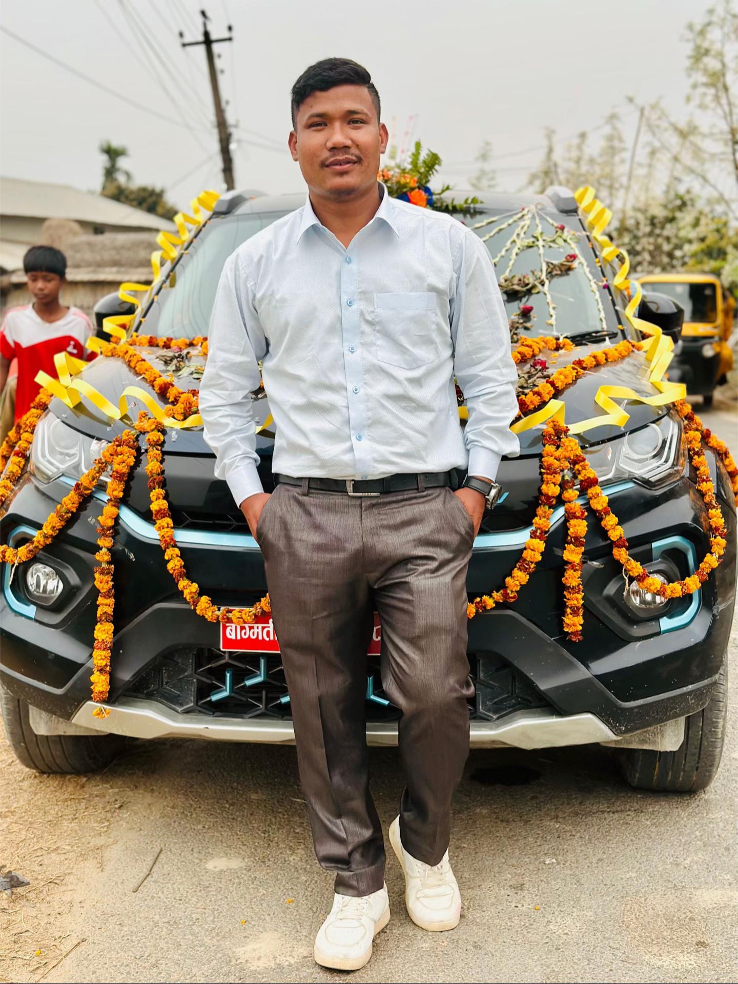 @Praja🕉️☘️