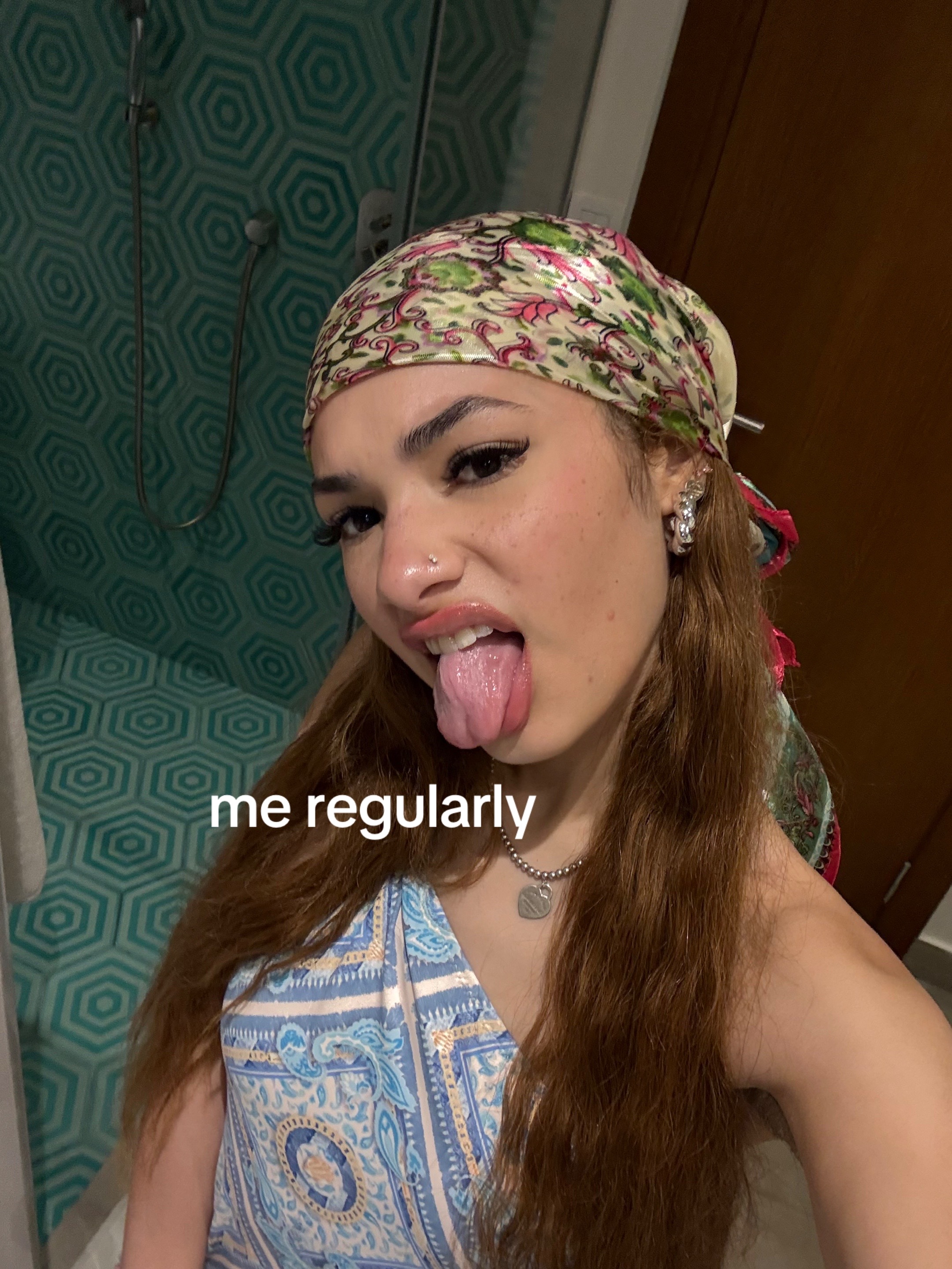 @lyna