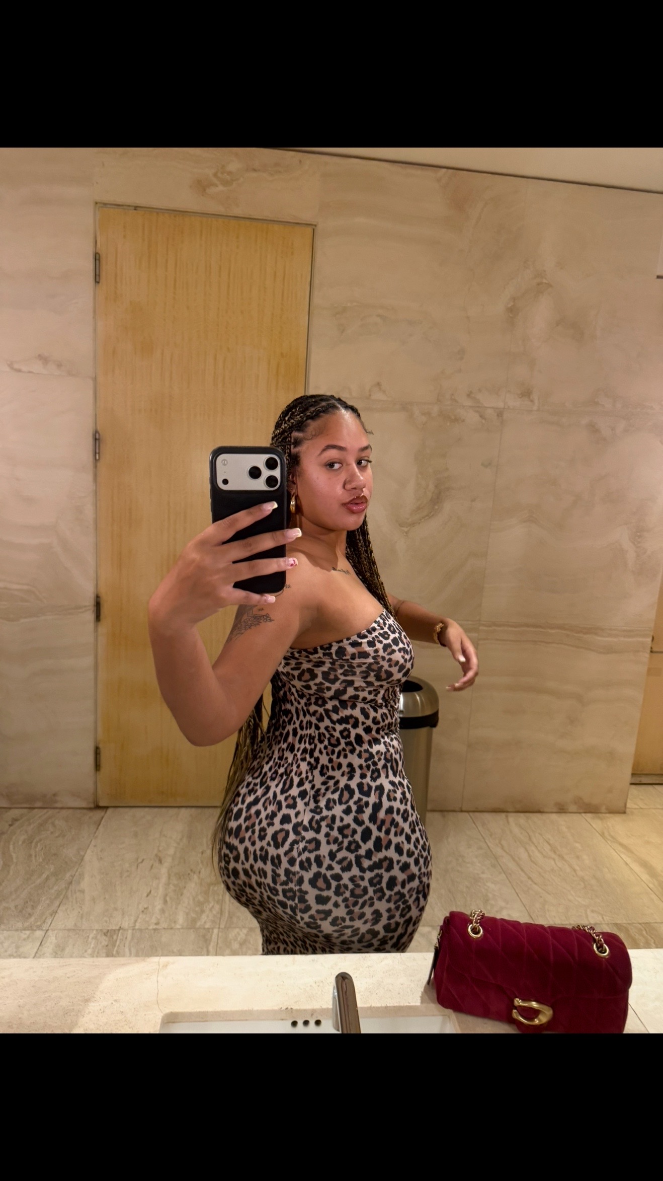 @Sofi✨