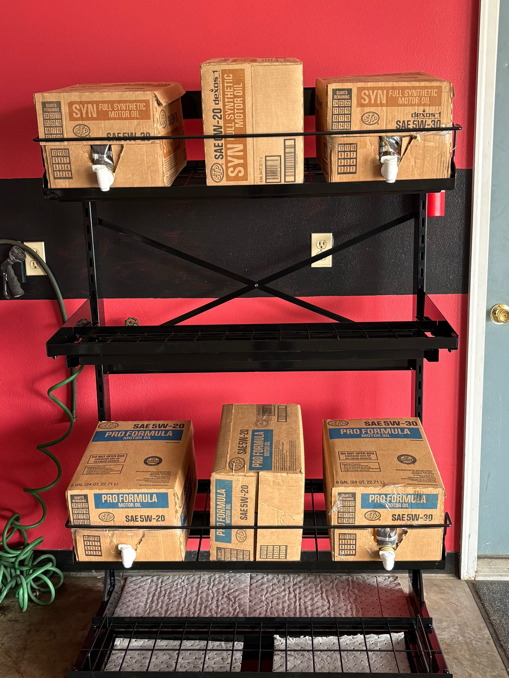 @Rusty Knuckles Garage LLC