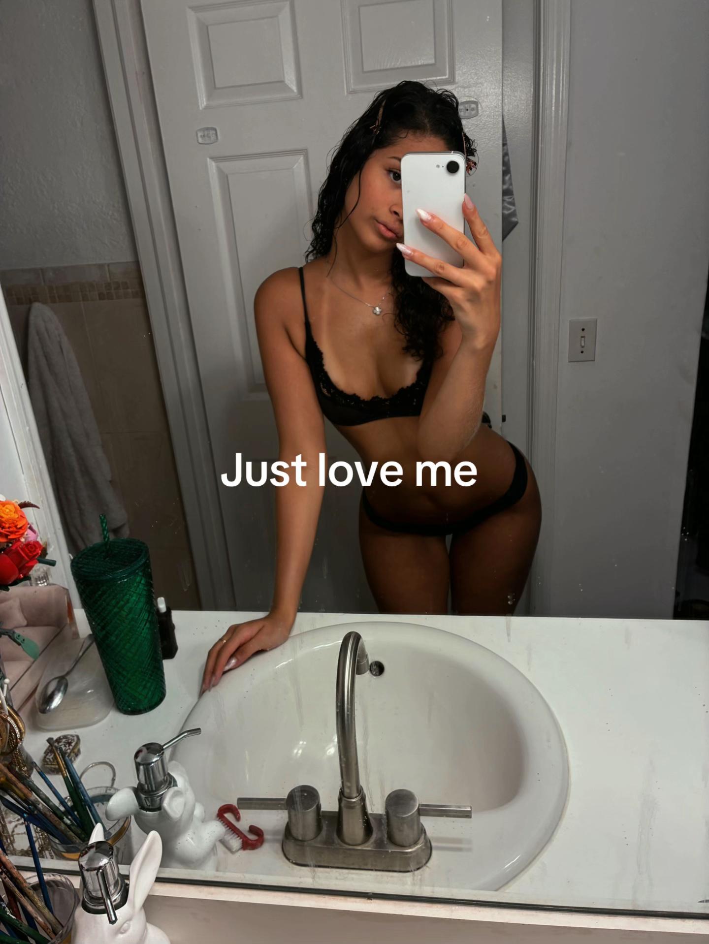 @Sophi