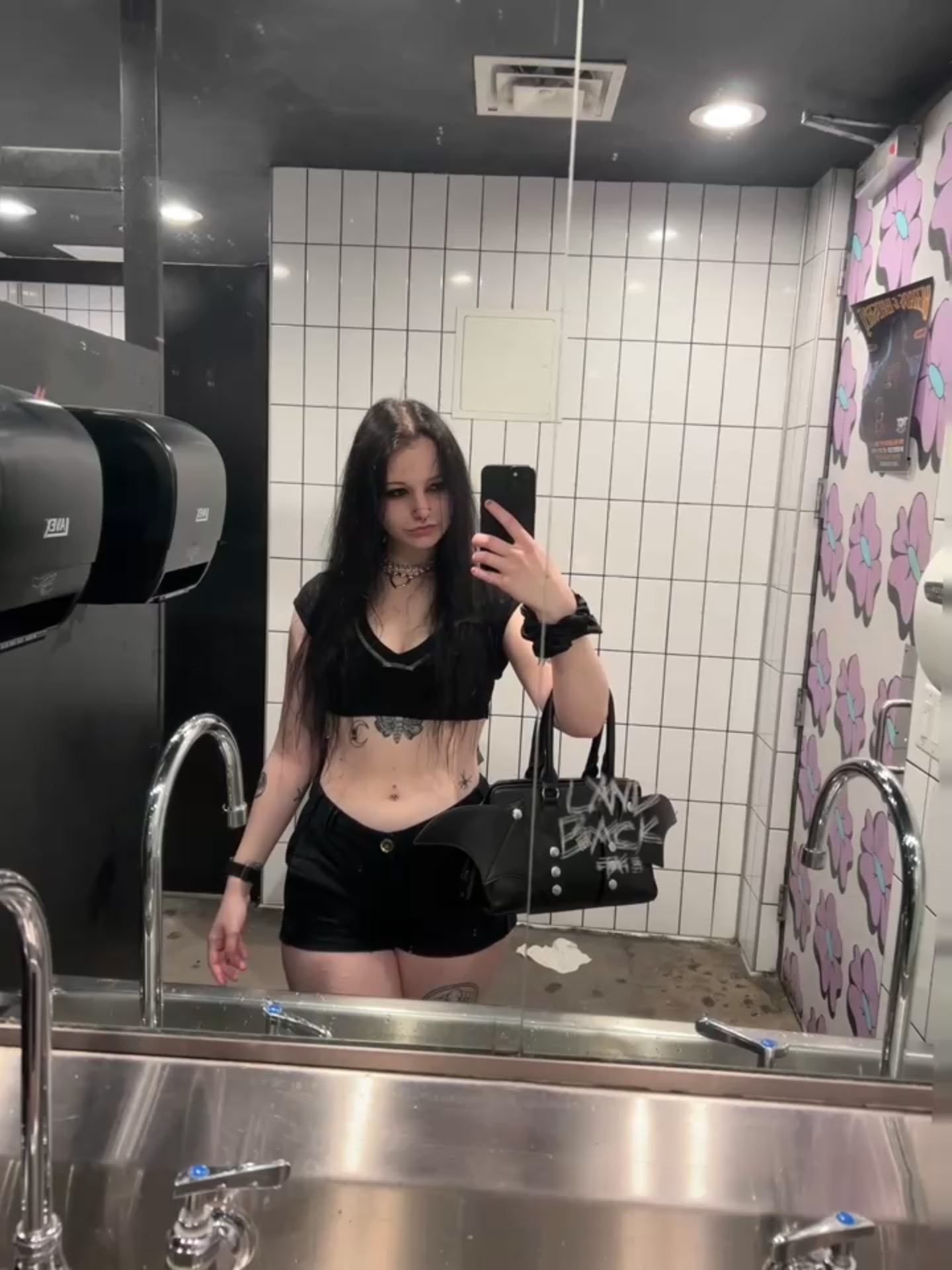 @sky 🌵🦇