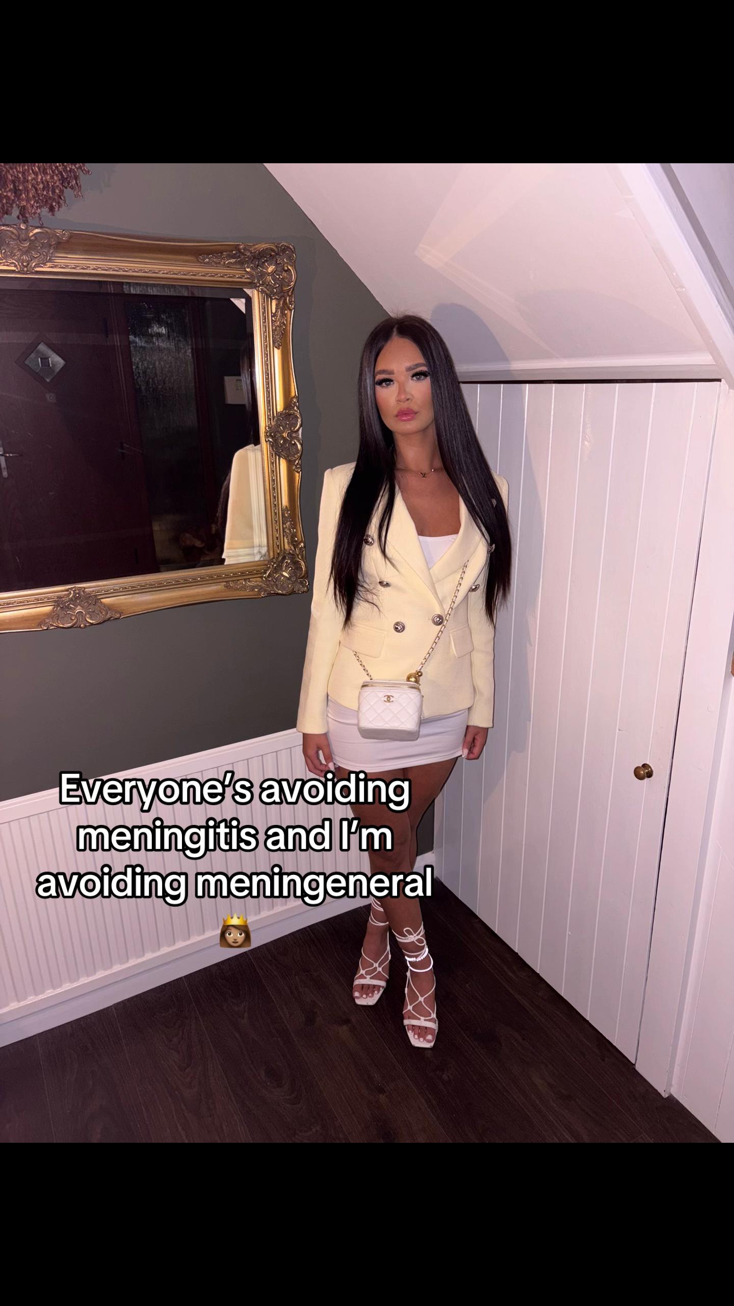 @️