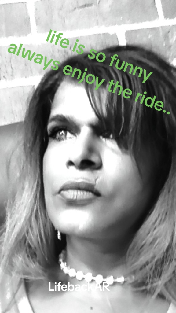 @LifebackAR...