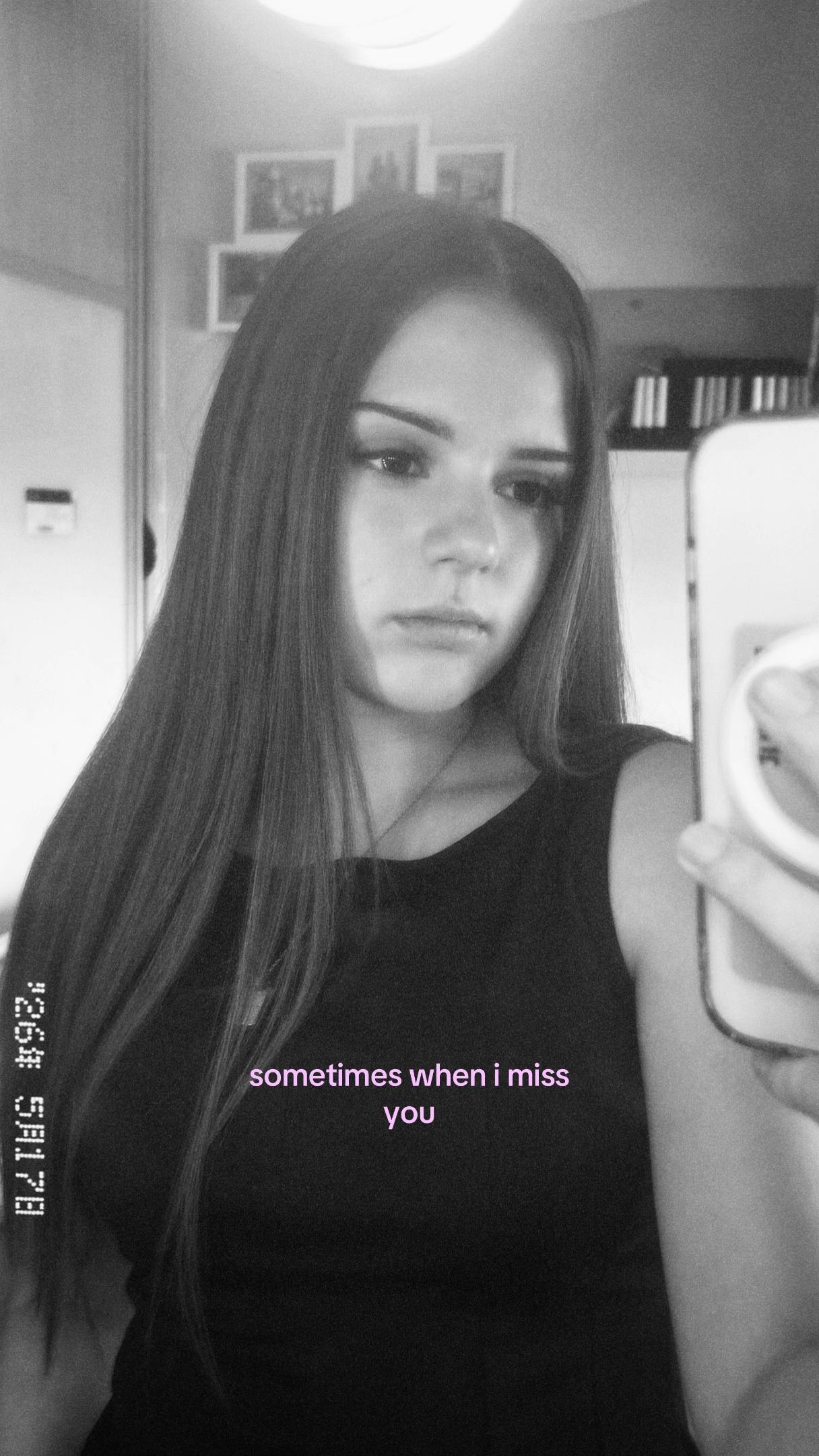 @🌓