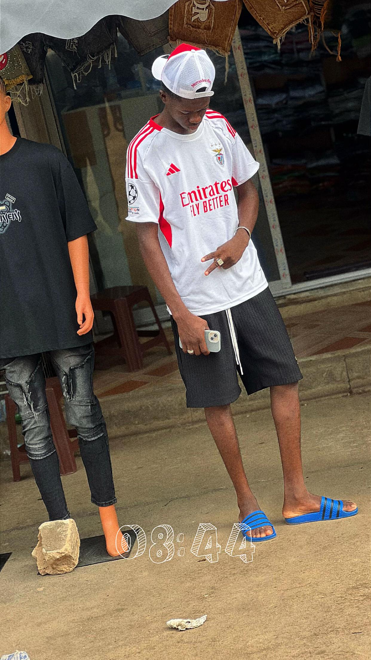 @MALL&Eacute; -LUI-M&Ecirc;ME 👊🏻❤️