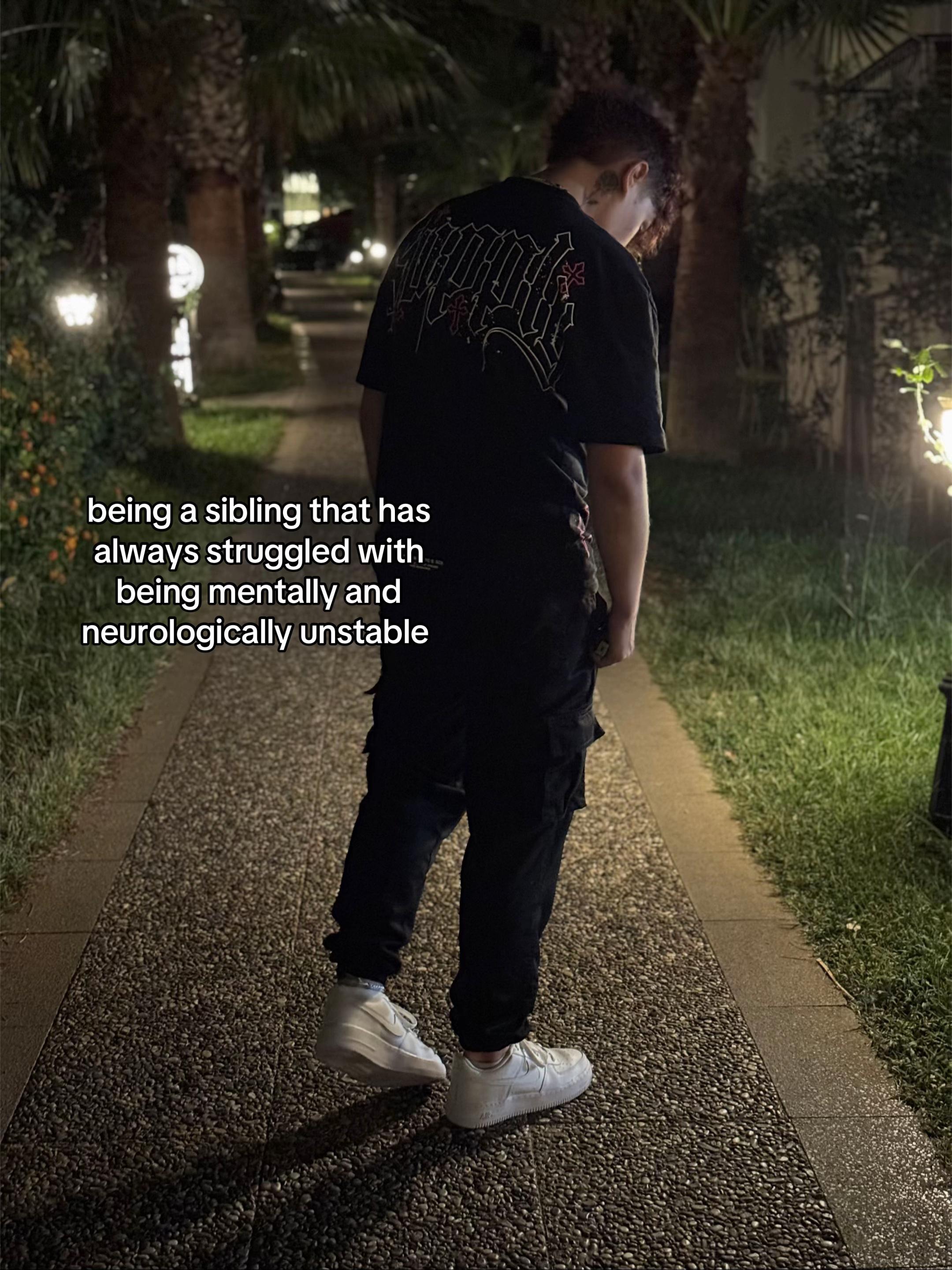 @A🖤.