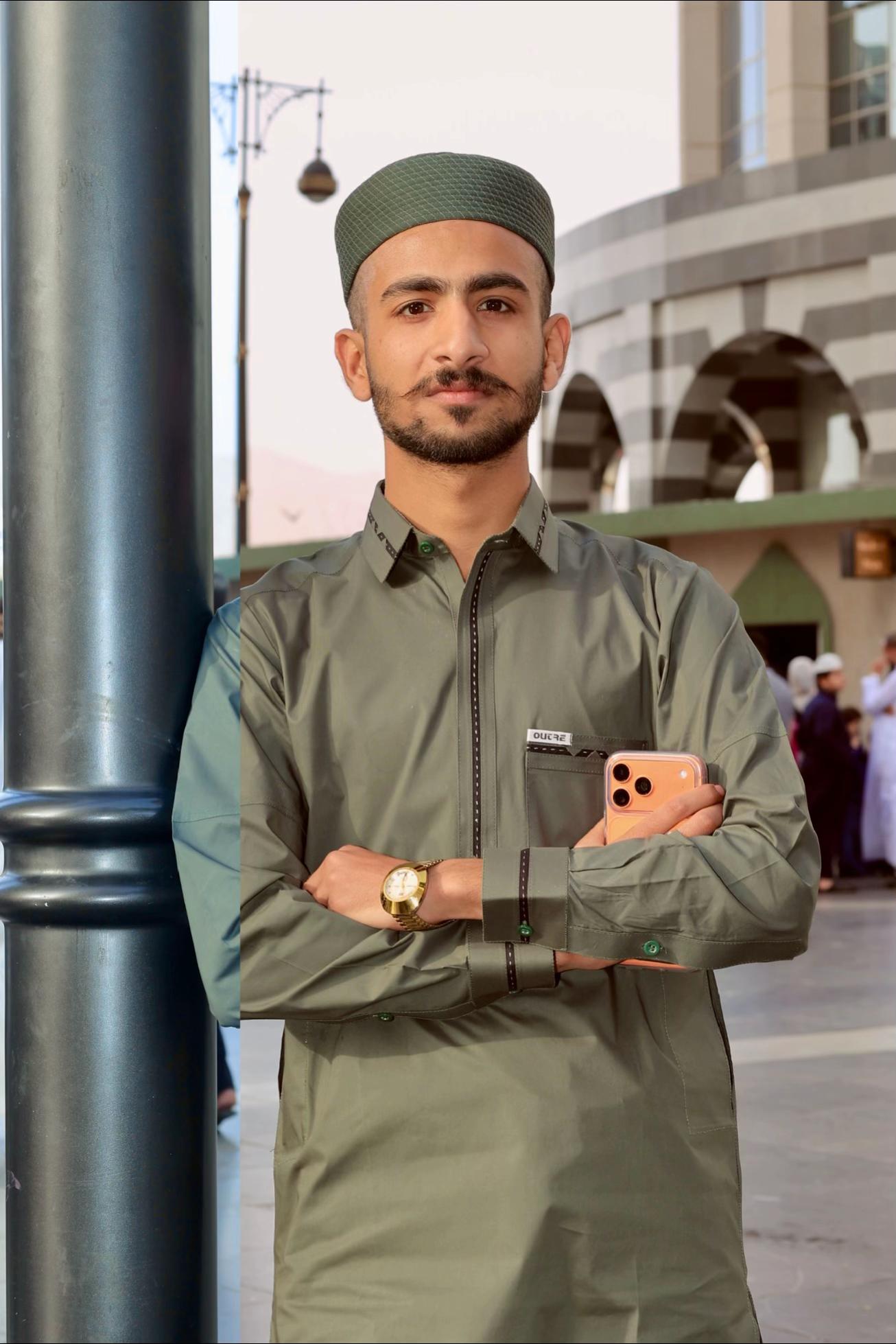 @Laal Badshah