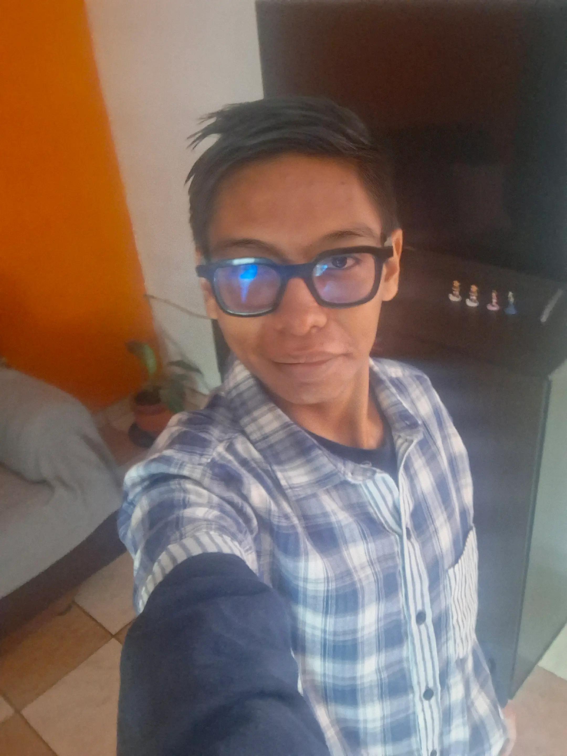 @ivan_deaquino