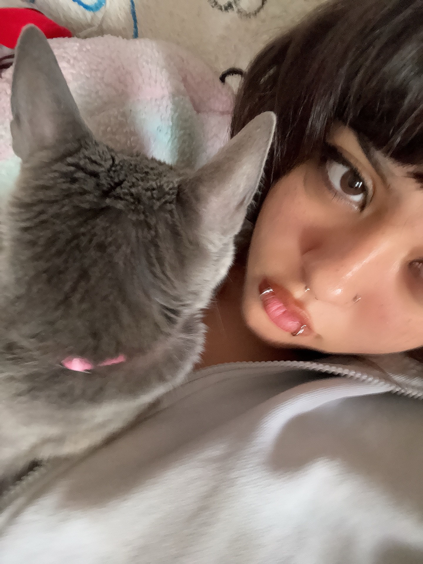 @ᐯᗩᒪᗴᖇIᗴ (≧◡≦) ♡