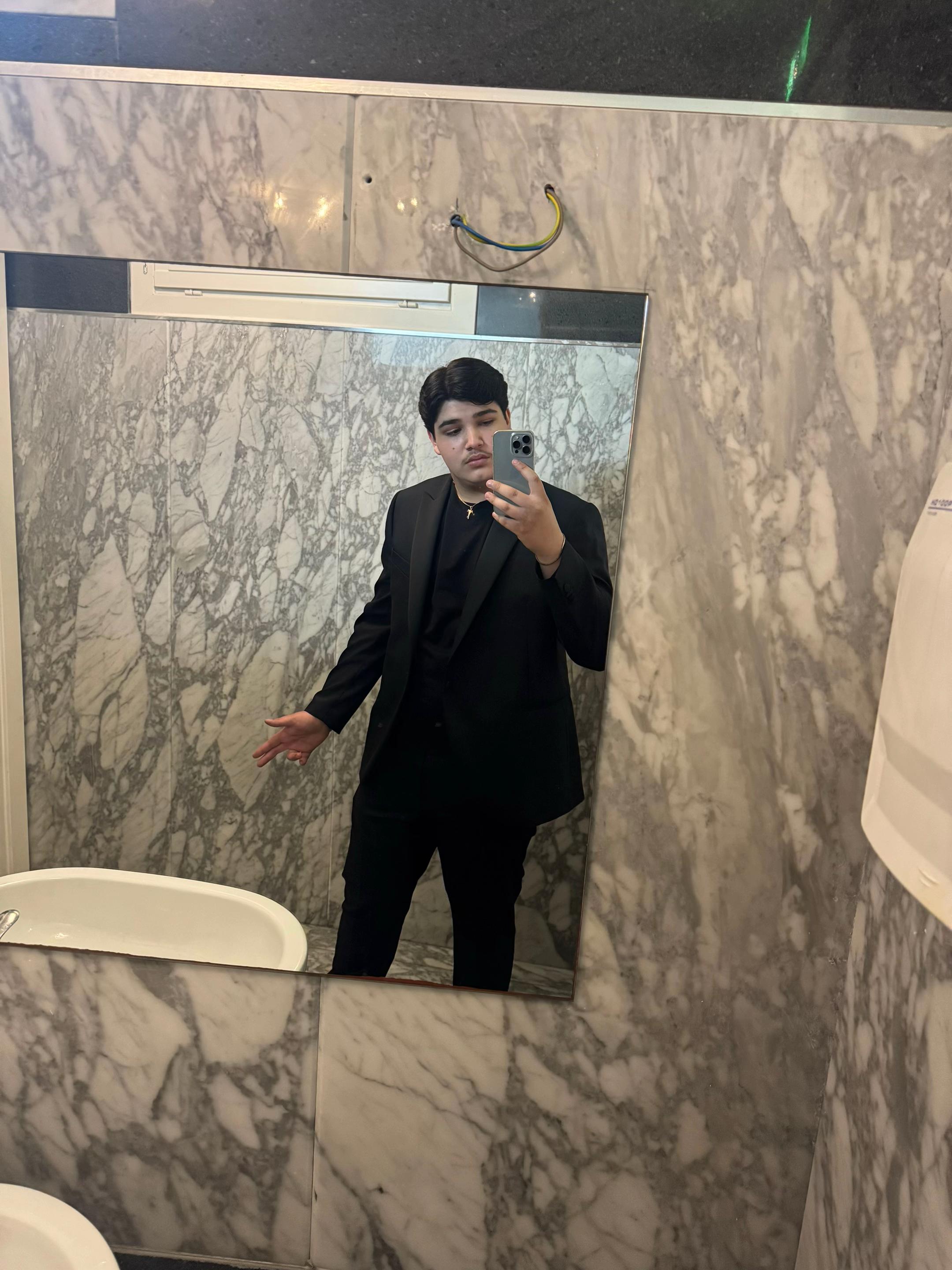 @18