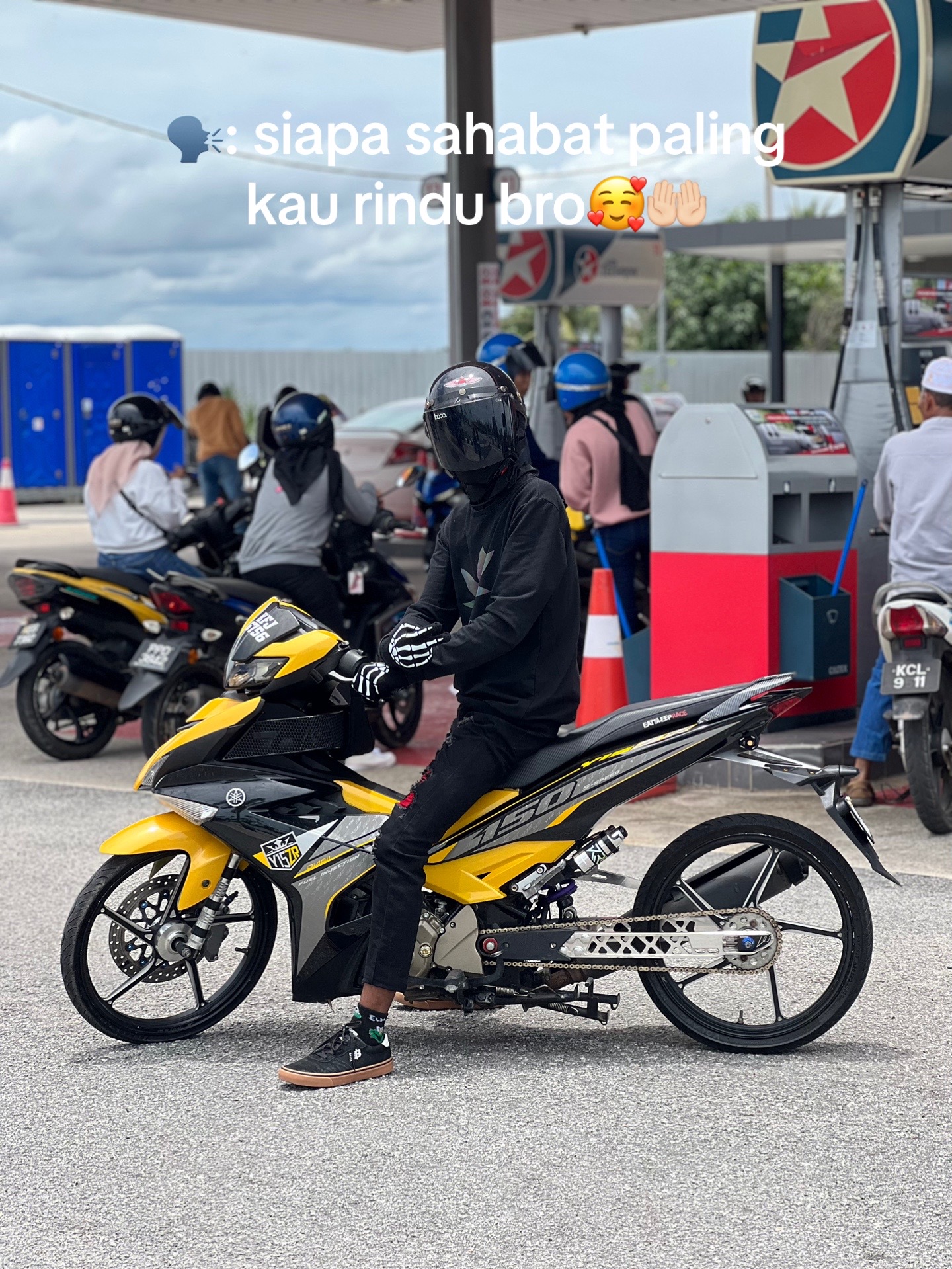 @Call me paktam🥷