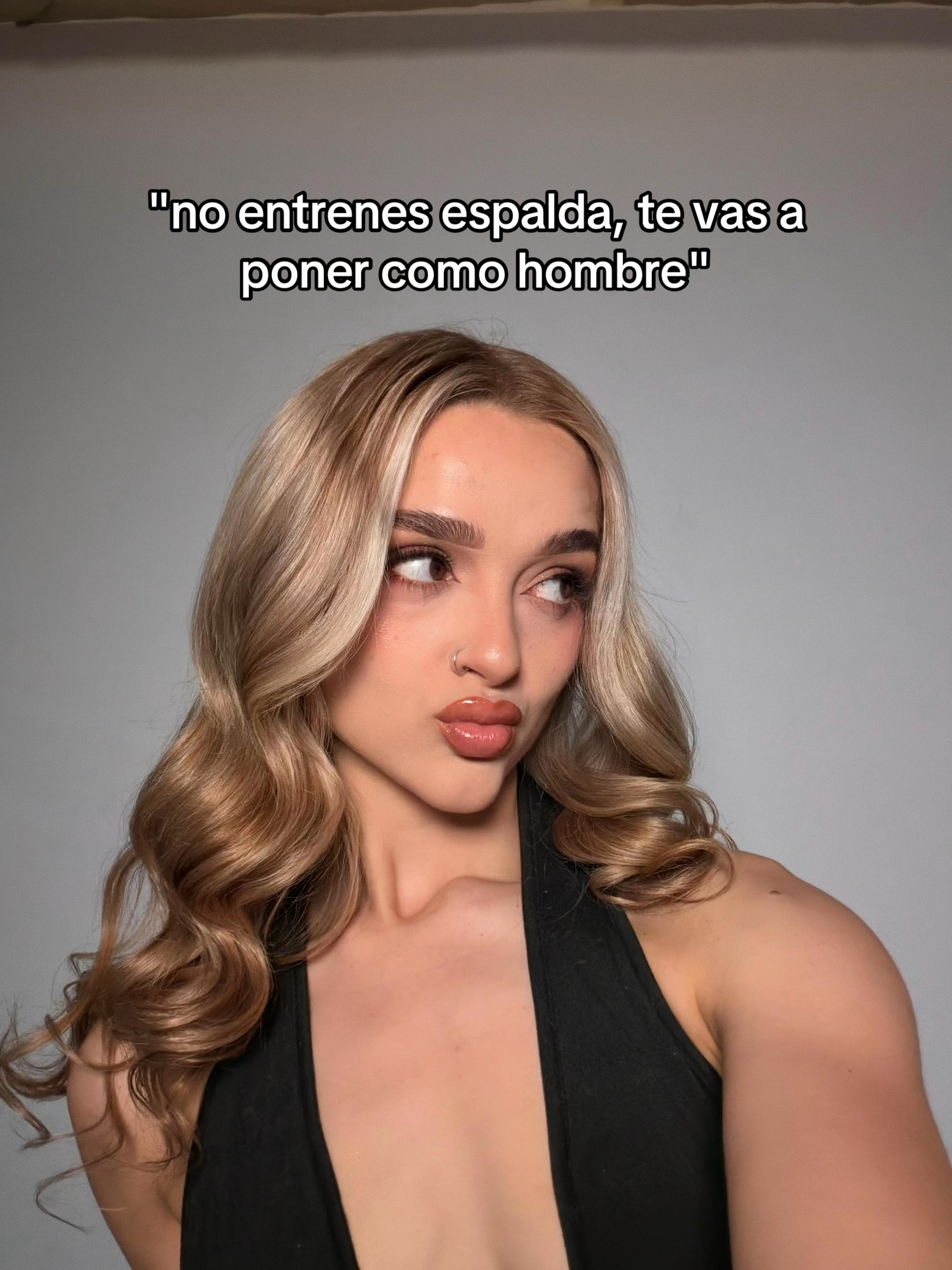 @iamangiemunoz_