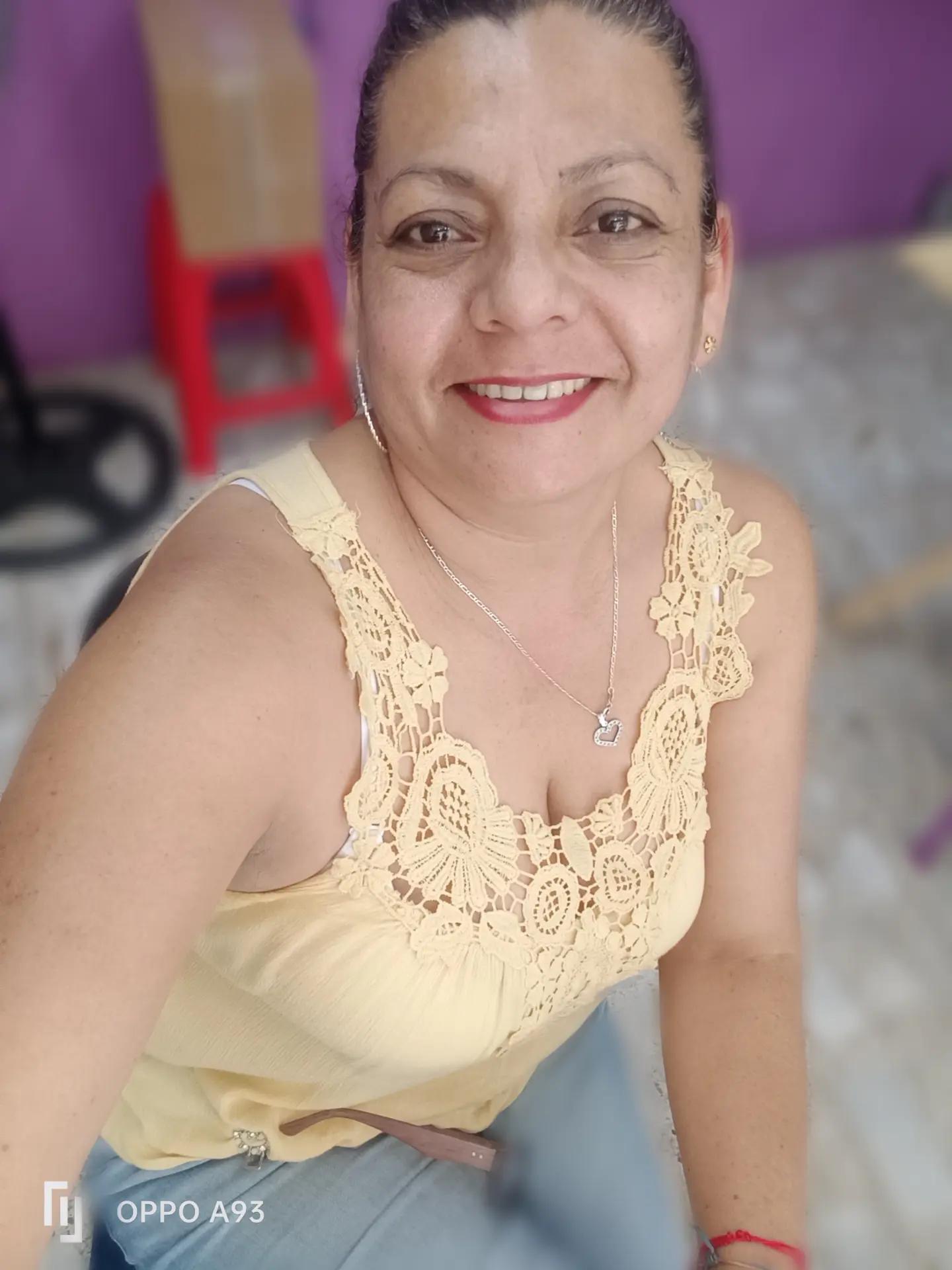 @leticia te sigue