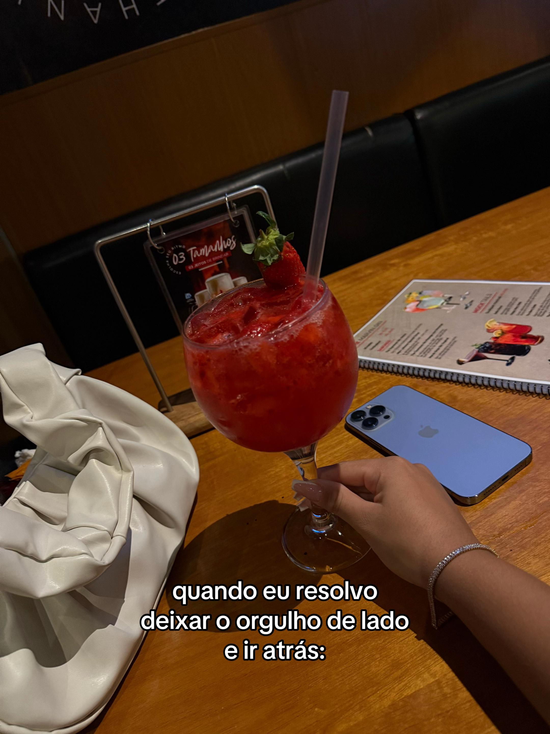 @thainaaofc_