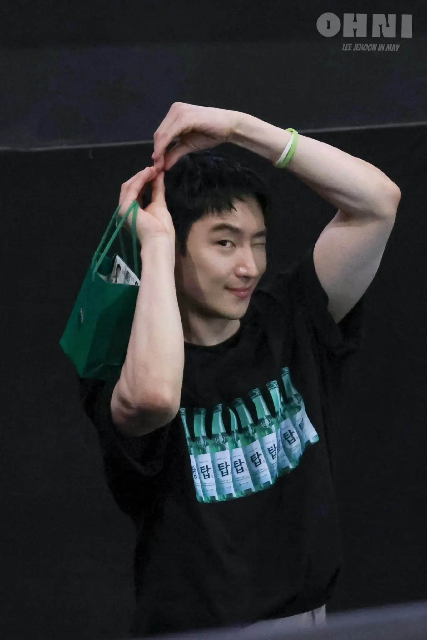 @๐ญ๐๐ฏ๐๐ฃ๐ฃ๐๐ฃ๐