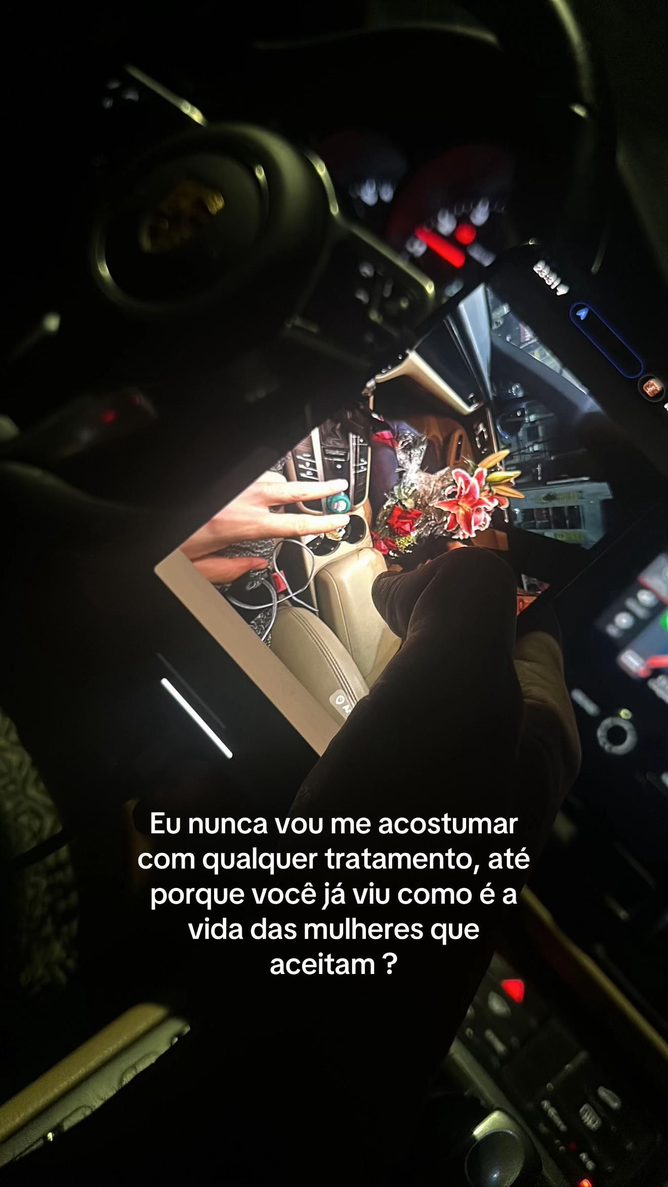 @Lo