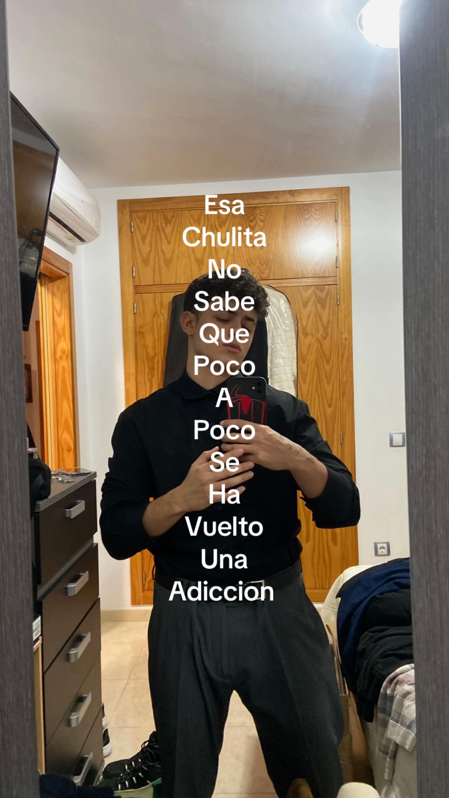 @adriaanvillegas