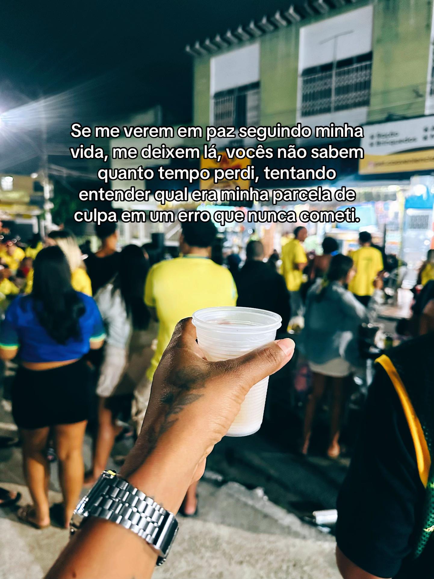 @Larissa Cristina