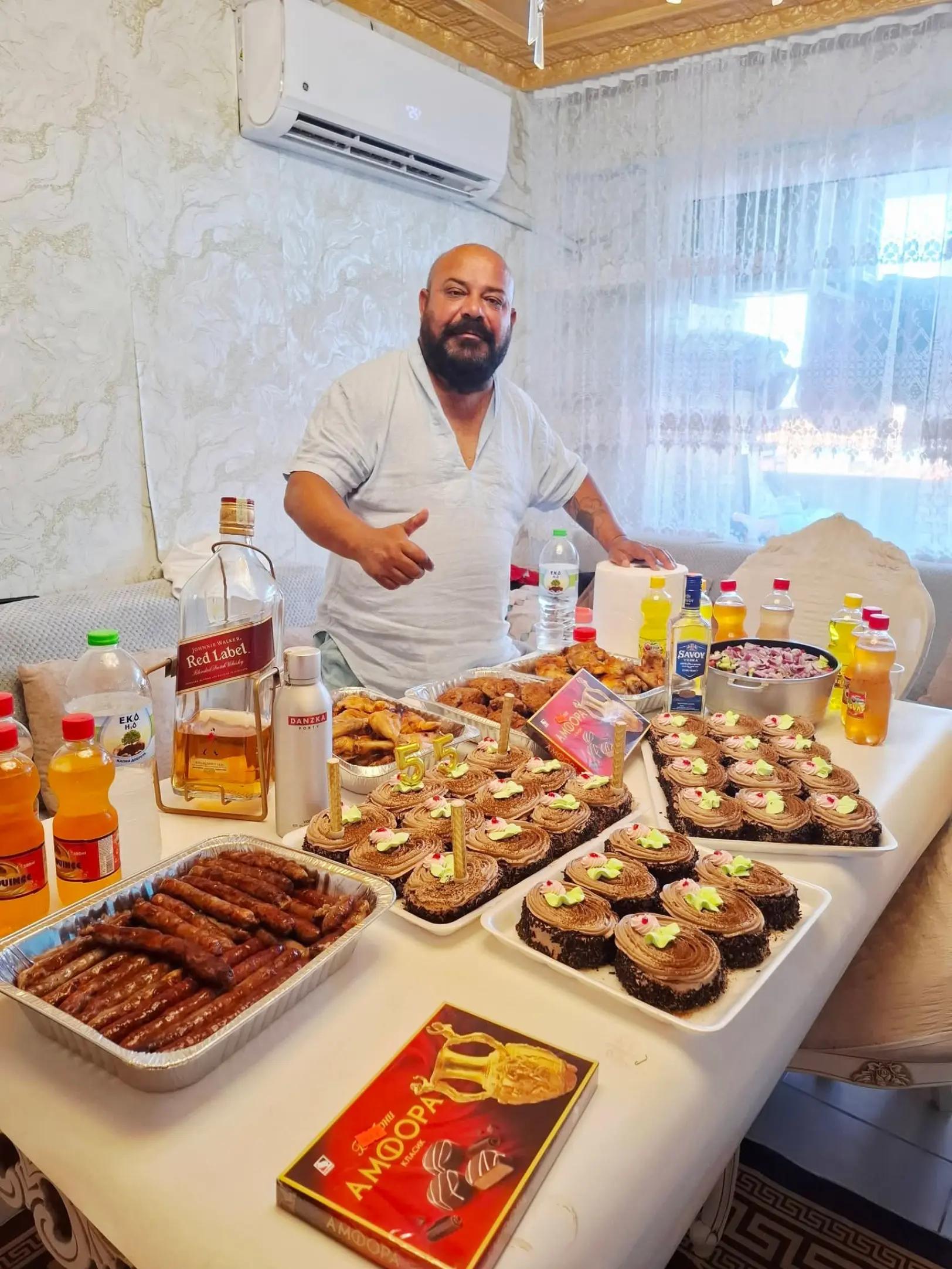 @asekatka
