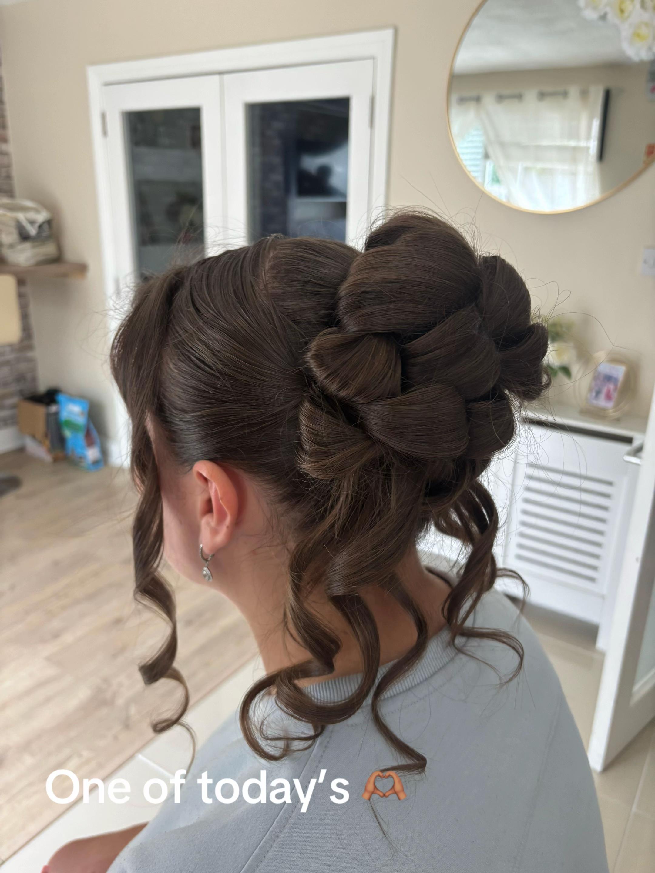 @Hairbykayla🎀