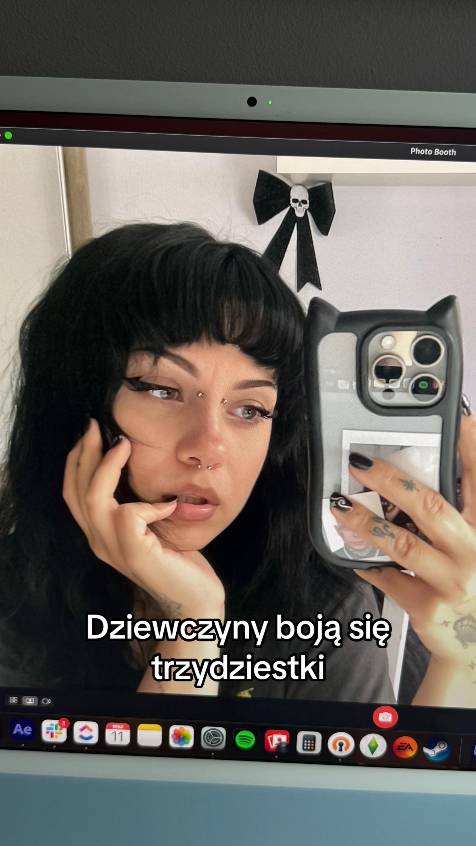 @𝔄𝔩𝔢𝔨𝔰𝔞𝔫𝔡𝔯𝔞 🥀